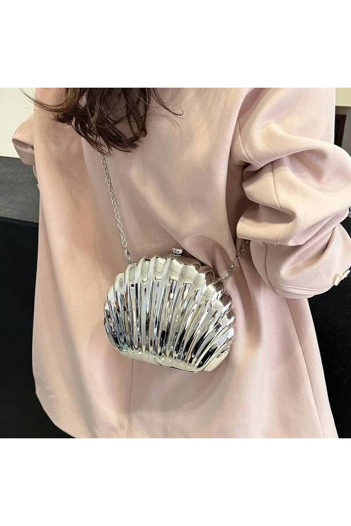 Silver Seashell Special-Design Women's Evening Handbag and Crossbody Bag görünüm 3