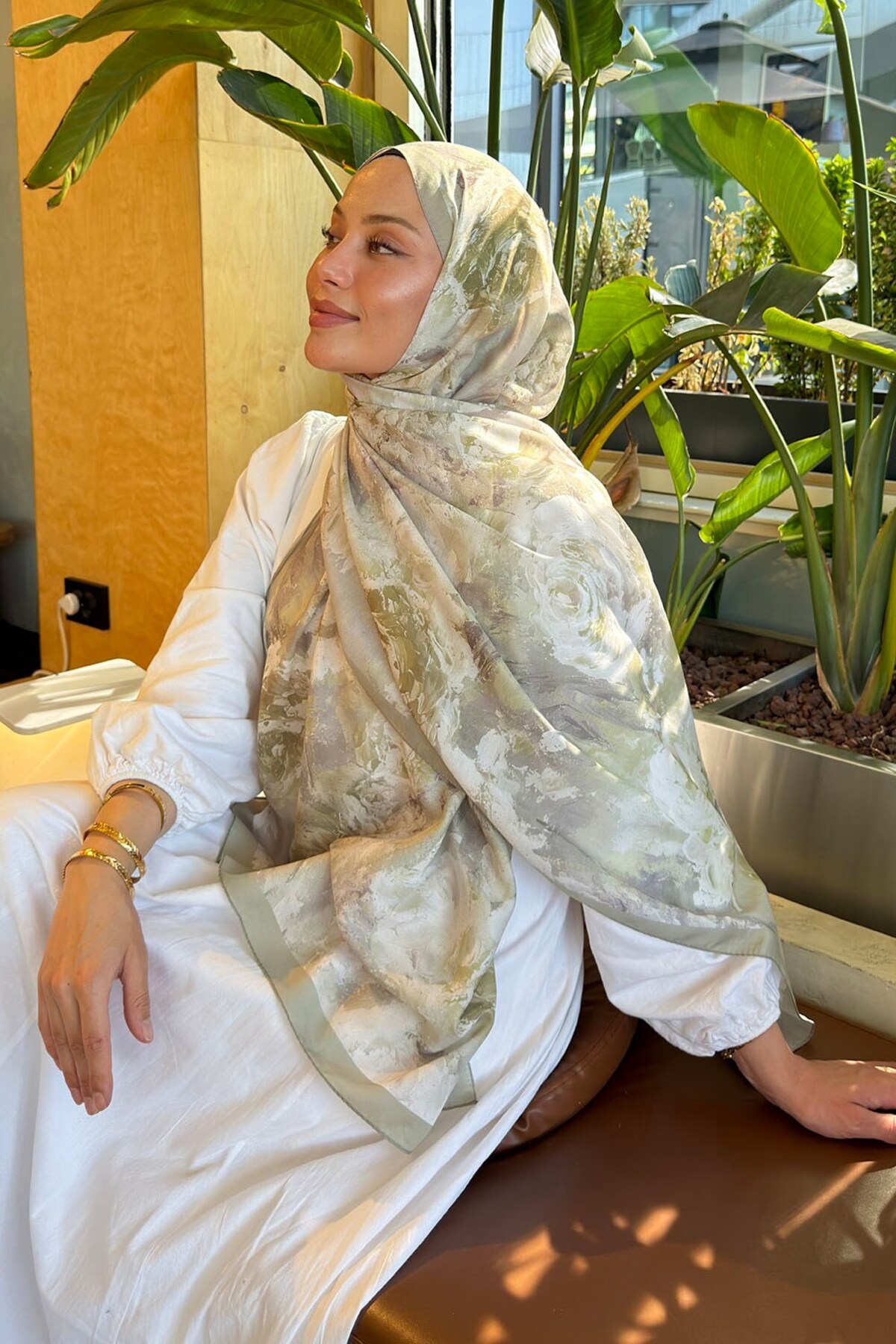 lamelif Gül Çiçek Desen Lara Soft Şal Mint Yeşili görsel 3
