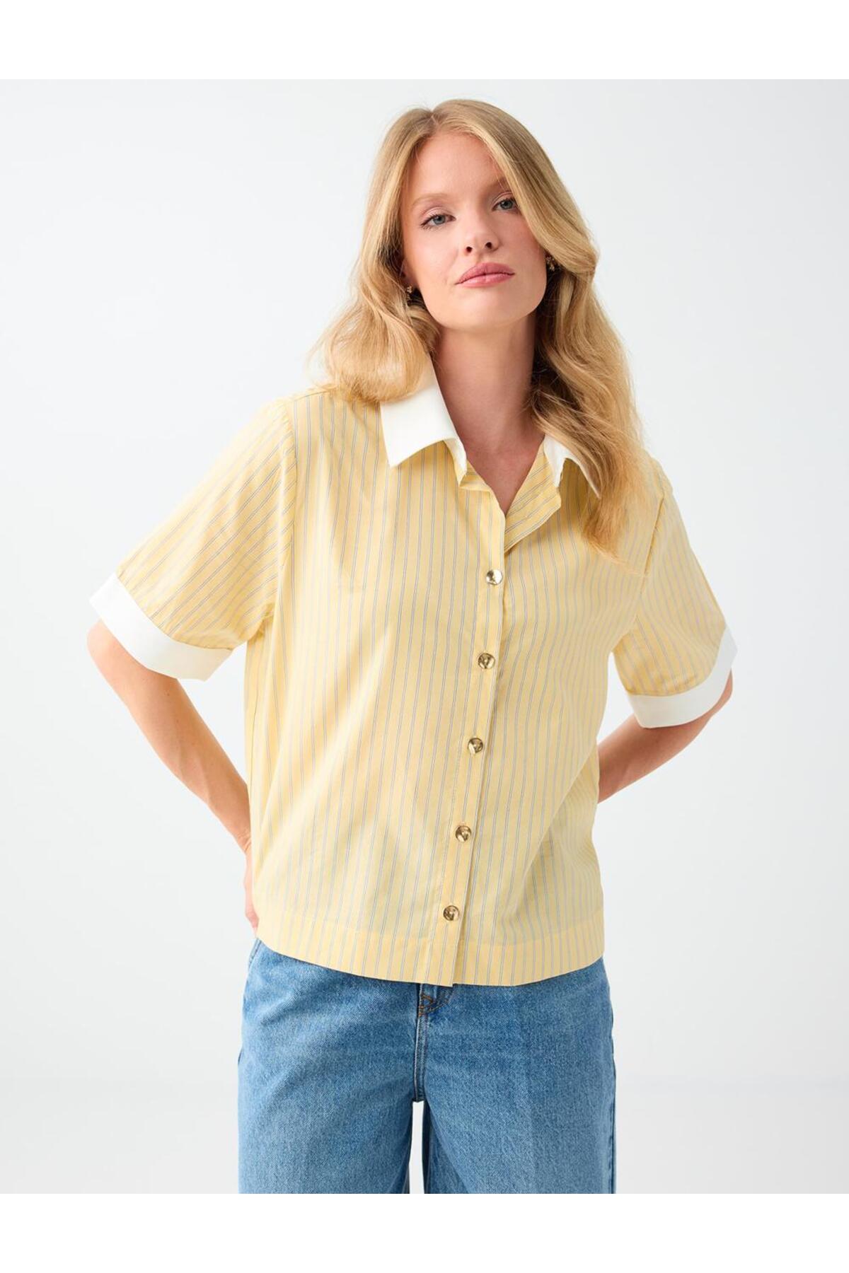 Jimmy Key Yellow Shirt Collar Elbow Sleeve Striped Shirt