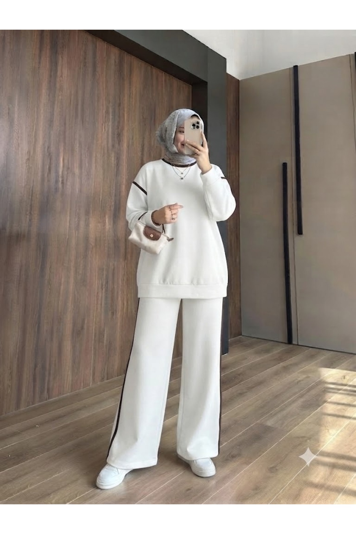 onlymoon Kadın Ara Biyeli Biye Detaylı Alt Üst Takım | Kontrast Şerit Detaylı Oversize Sweatshirt ve Bol Paça Pantolon | Rahat Kalıp Günlük Spor Şık İkili Takım