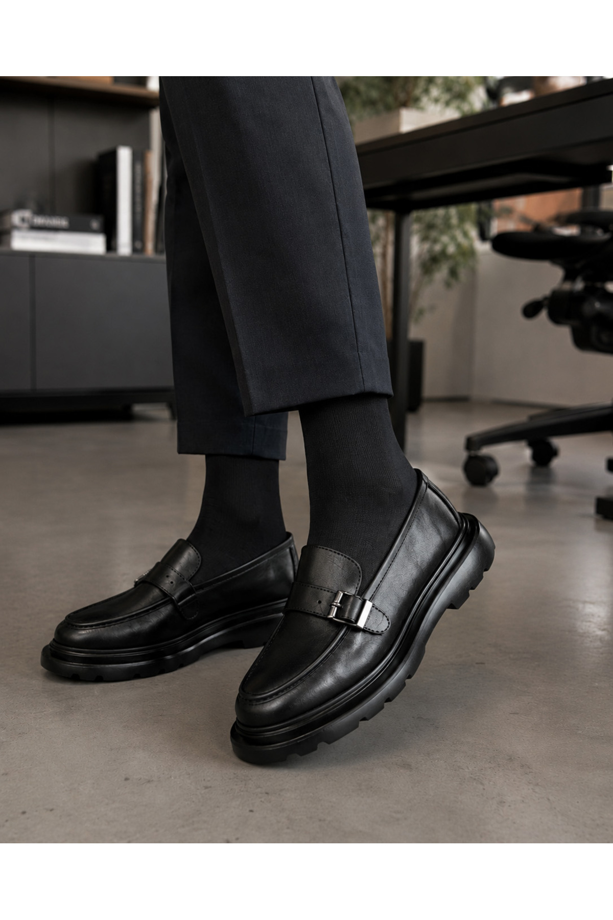 Avni Ceylan Erkek Hakiki Deri Metal Tokalı Kalın Taban Günlük & Klasik Loafer Ayakkabı, Siyah / Kahve