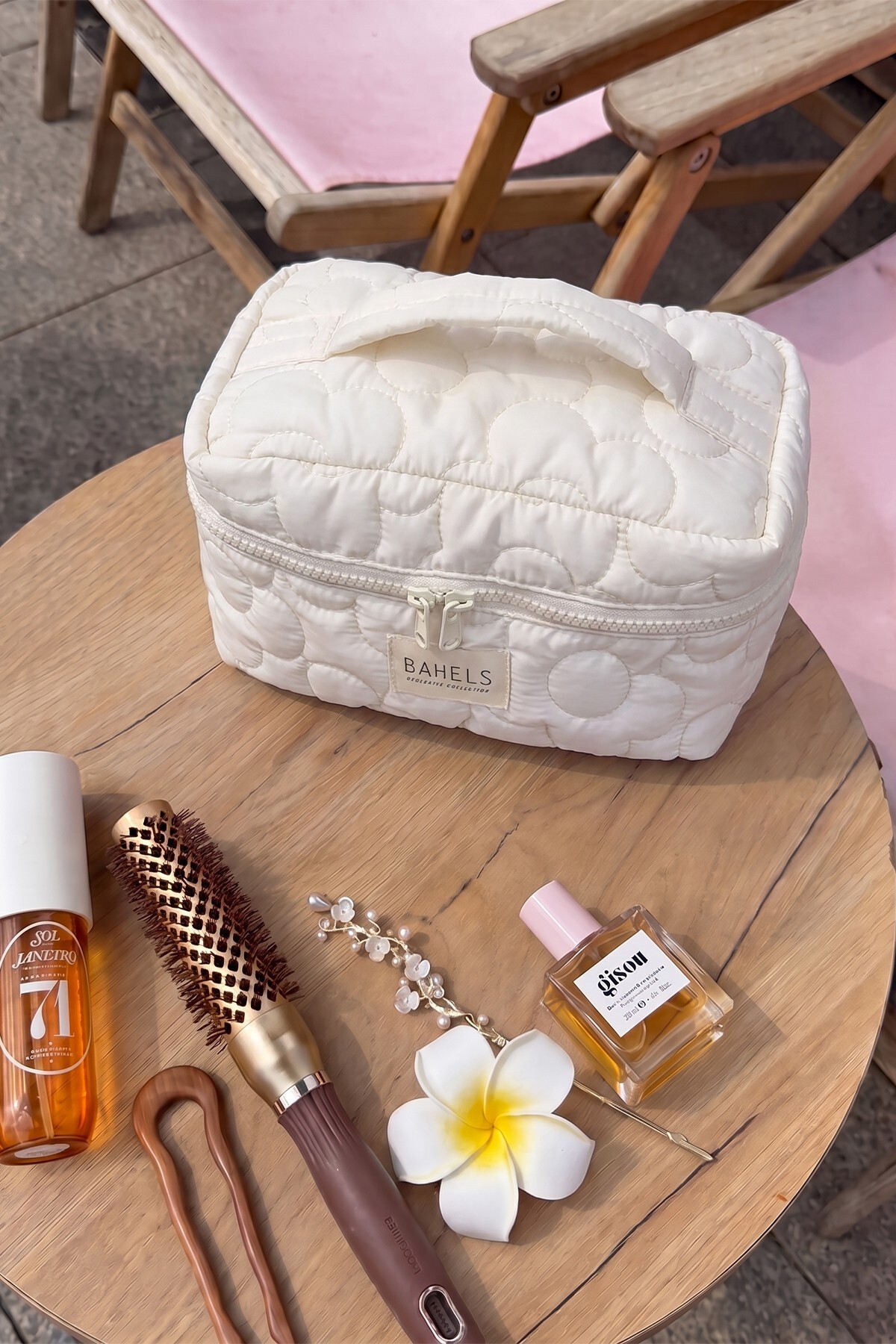 Krem Daisy Seyahat Makyaj Çantası — کرم BHT-4495 — تصویر 2 از 3