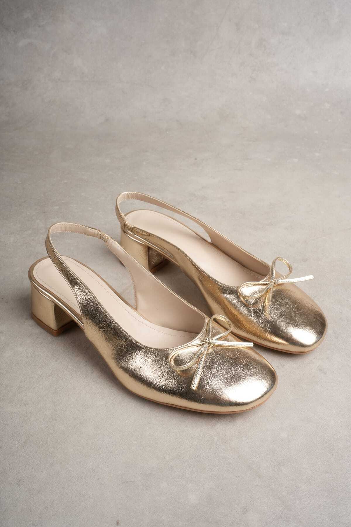 GÜZEL SHOES Altın Rengi Kadın Fiyonk Detaylı Modern Kare Burunlu Topuklu Ayakkabı görsel 6