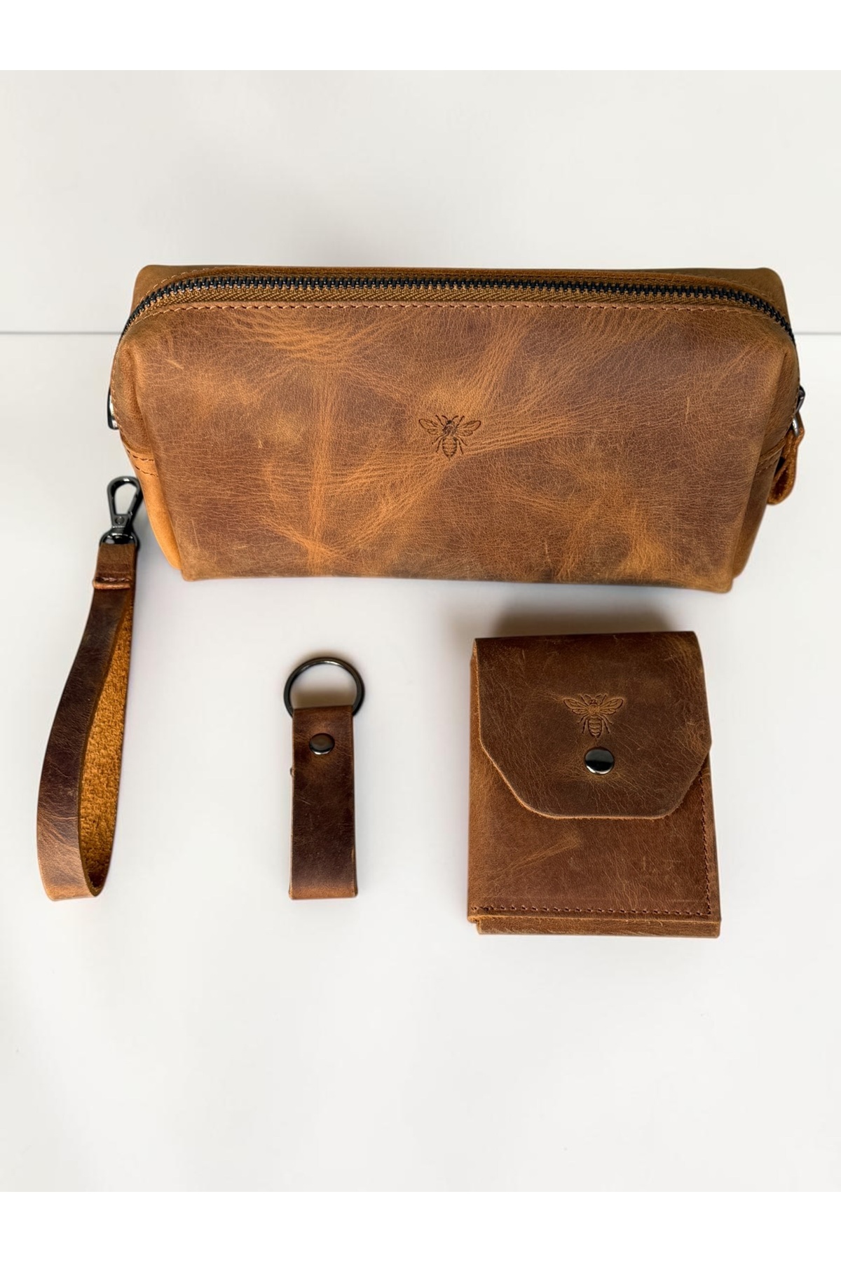 BeeBlack %100 Hakiki Crazy Dana Derisi Pirana Model (El Çantası , Cüzdan , Anahtarlık) SET'İ şık minimalist görsel 4