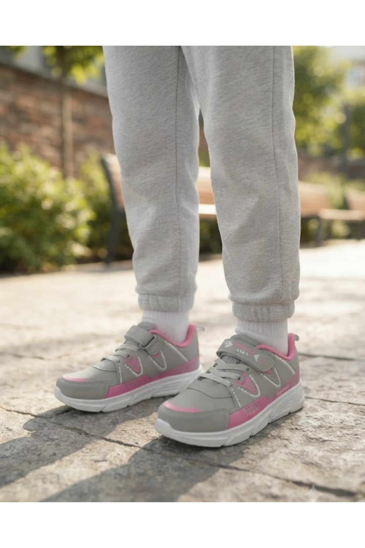 Enes Ayakkabıcılıkız Çocuk Cırtlı Bağcık Detaylı Günlük Sneaker Spor Ayakkabı