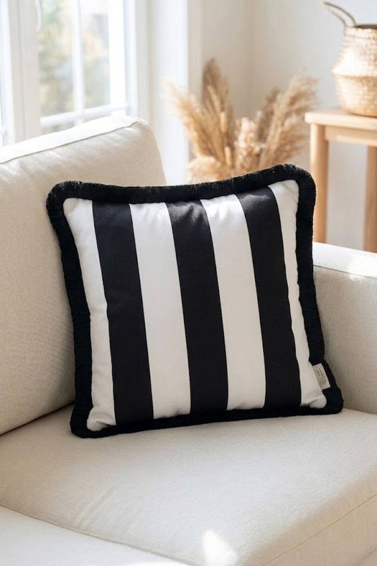 Black Tassel, Black and White Ribbon Pattern, Decorative 43x43cm Square Pillowcase