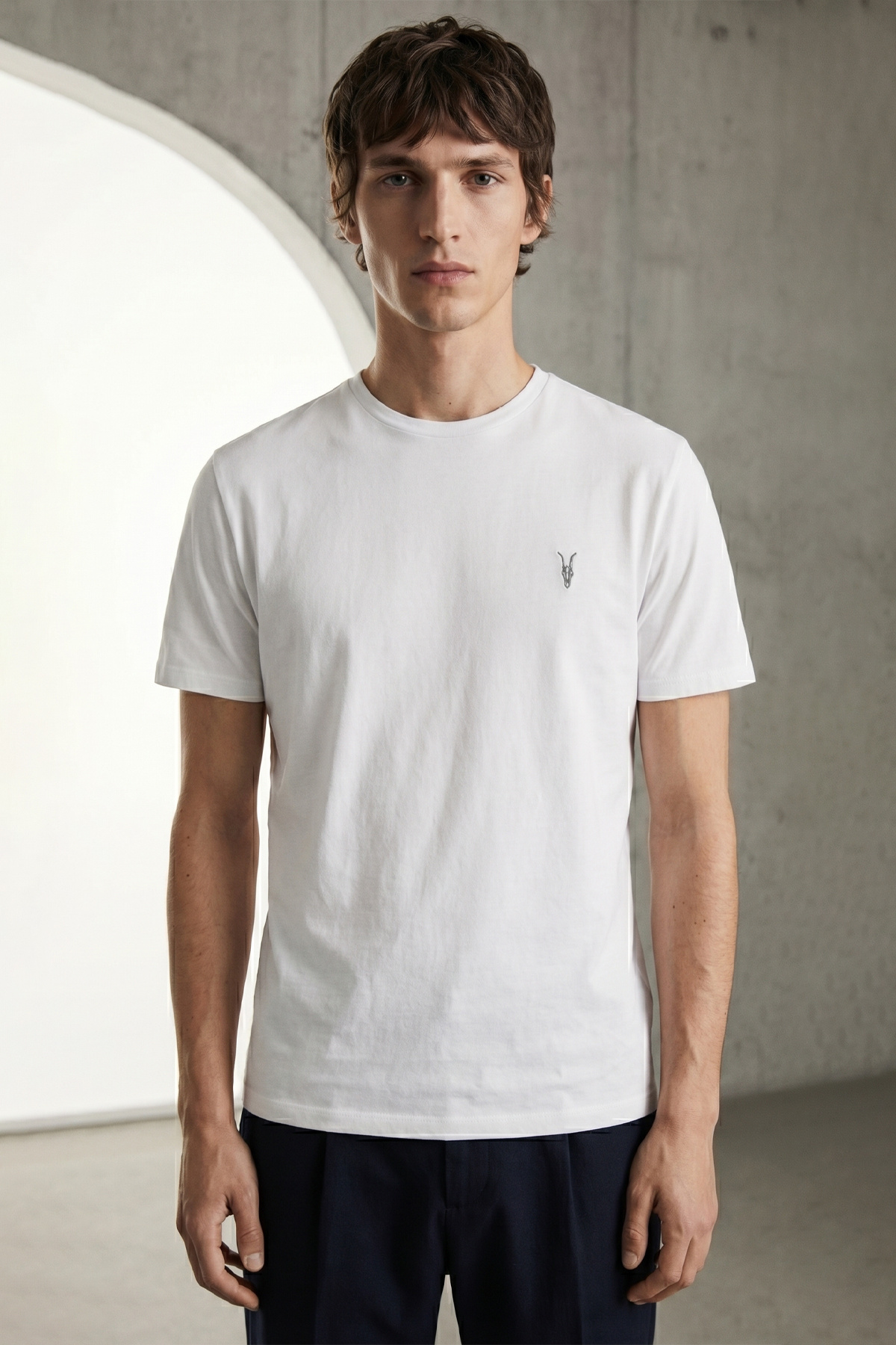 Men's White Standard Basic Crew Neck Plain 100% Cotton T-Shirt