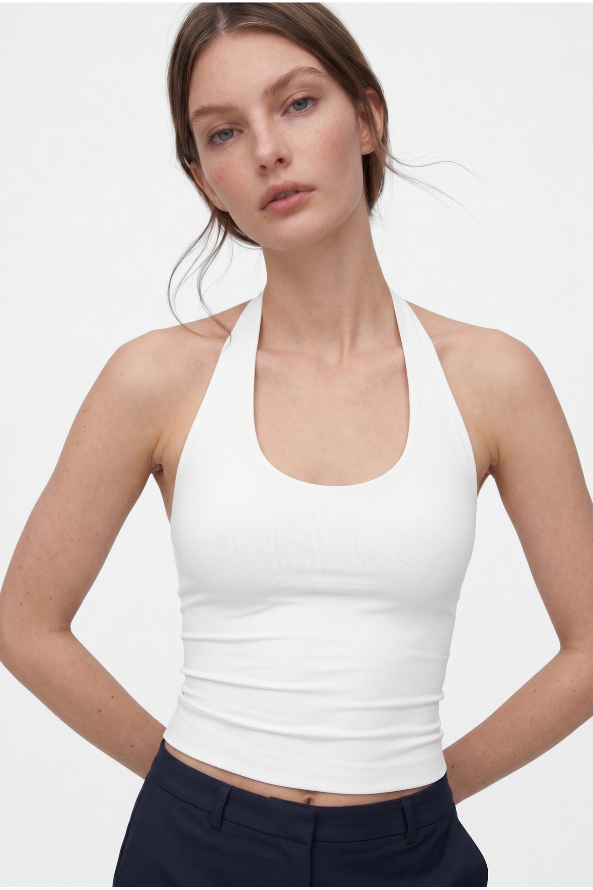 OLYNN  Beyaz Ultra Premium Soft Halter Yaka Çift Kat Top Body - Görsel 4