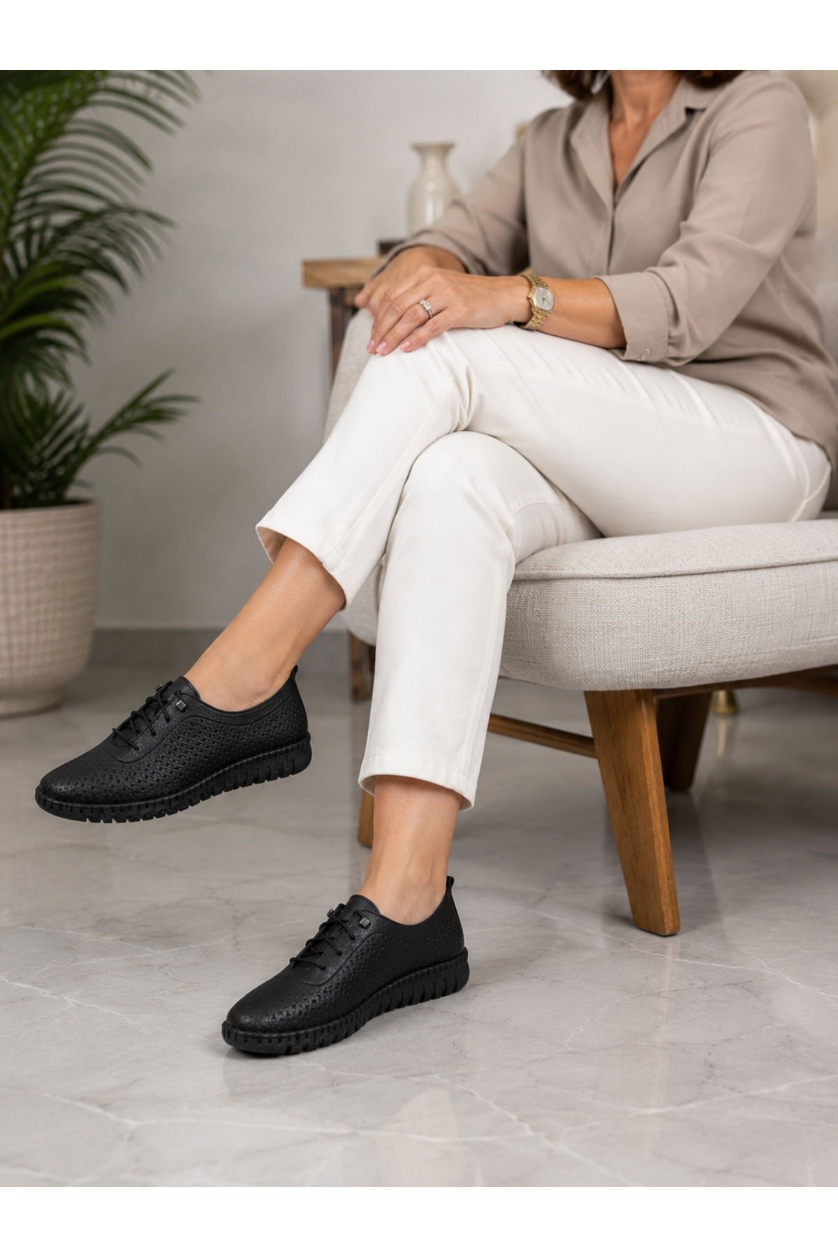 Cooka Shoes Kadın Siyah Hakiki Deri Anne Ayakkabısı Ortopedik Günlük Yürüyüş Ayakkabısı