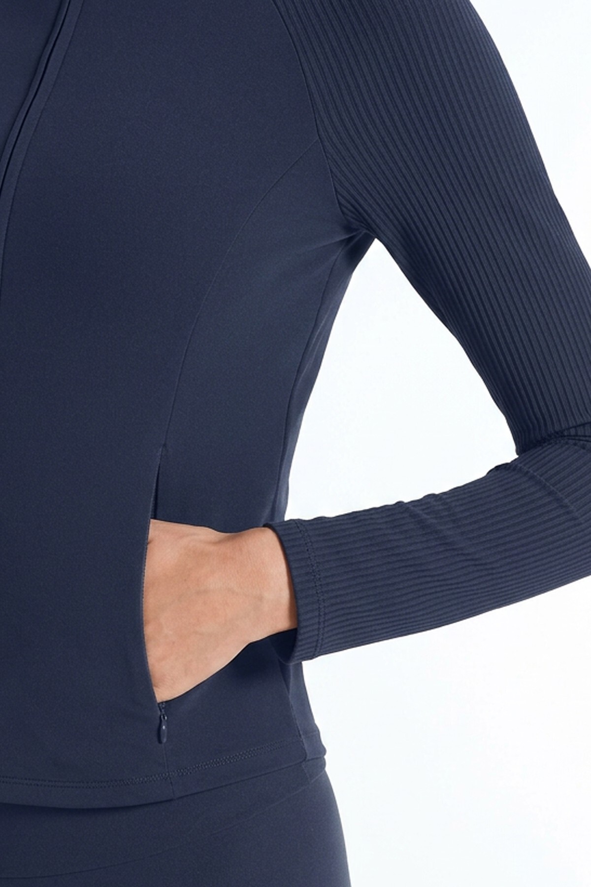 Oysho Light warm rib teknik ceket görsel 8