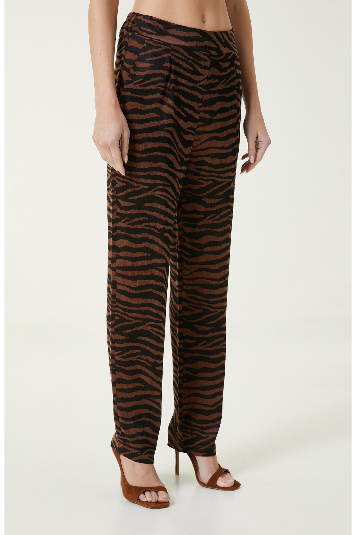 Resim Network Kahverengi Zebra Desenli Pantolon 