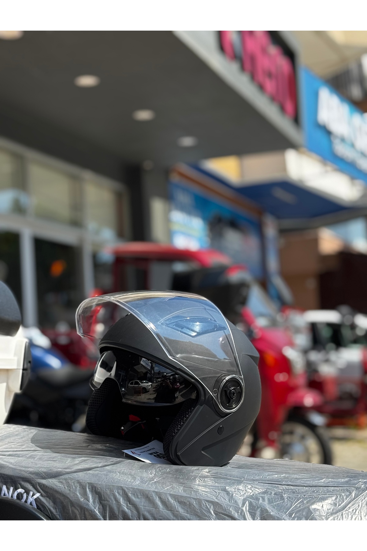 GÜNEŞ VİZÖRLÜ MOTOSİKLET KASKI - MEVZUATA UYGUN