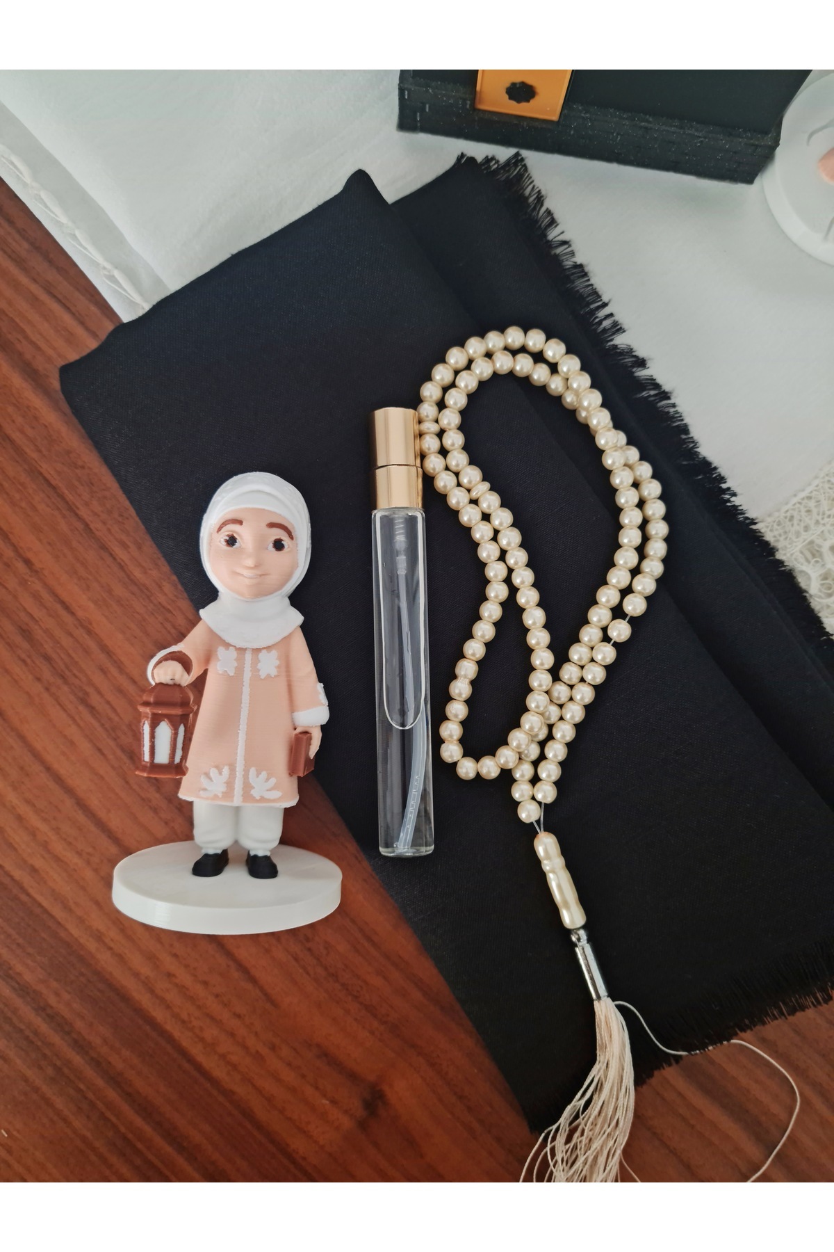 Manevi Yolculuğun En Zarif Hatırası: Fenerli Hacı Kız Biblo