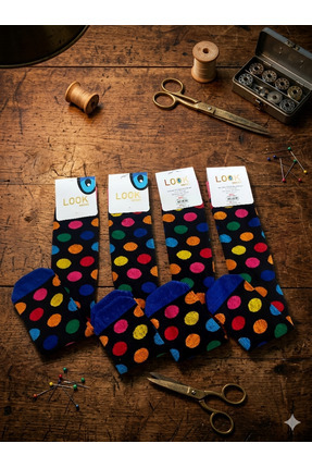 LOOKSOCKS 4 lü renkli puantiyeli diz altı uzun çorap