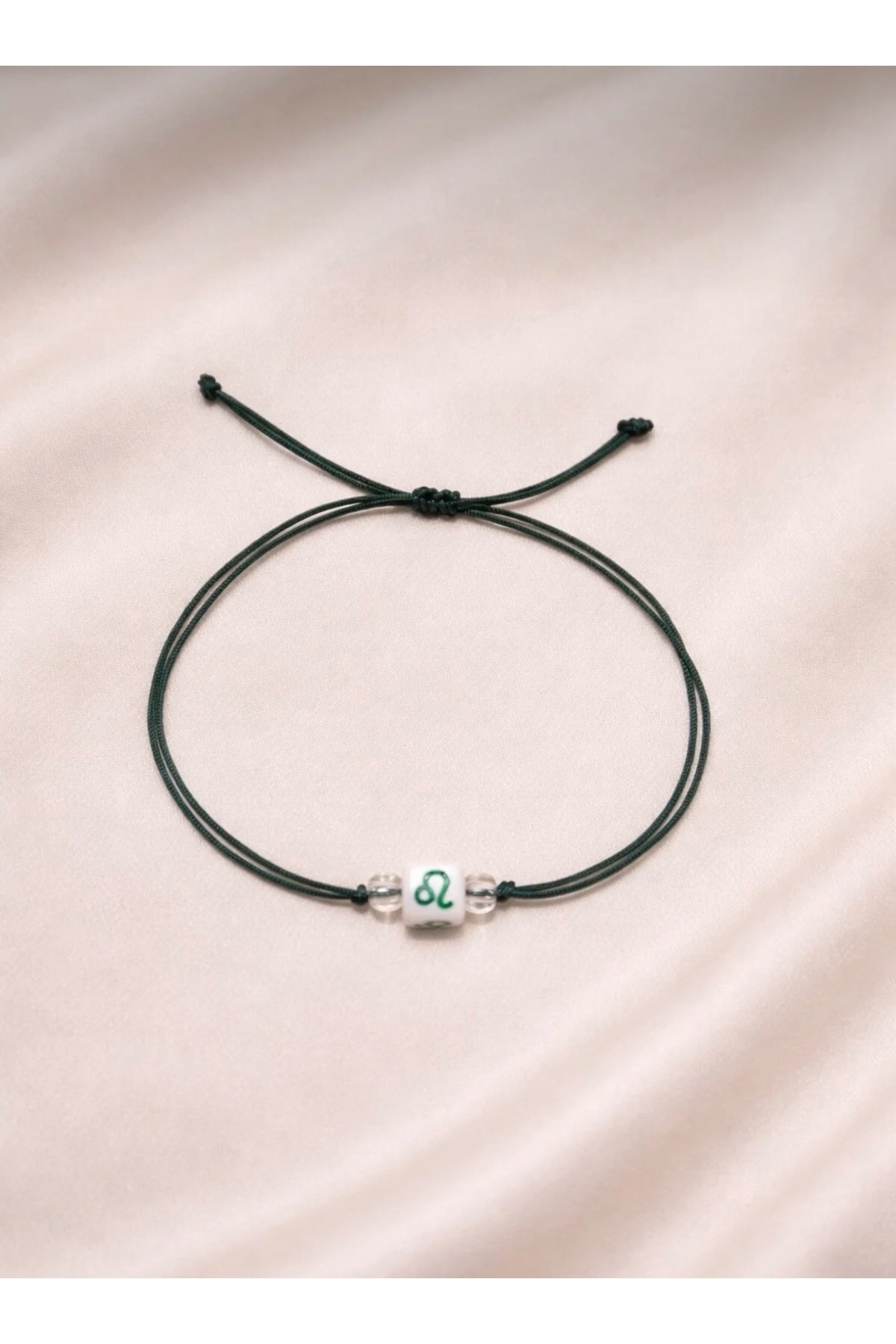 Femenino Leo Zodiac Sign Gold Thread Adjustable Handmade Bracelet