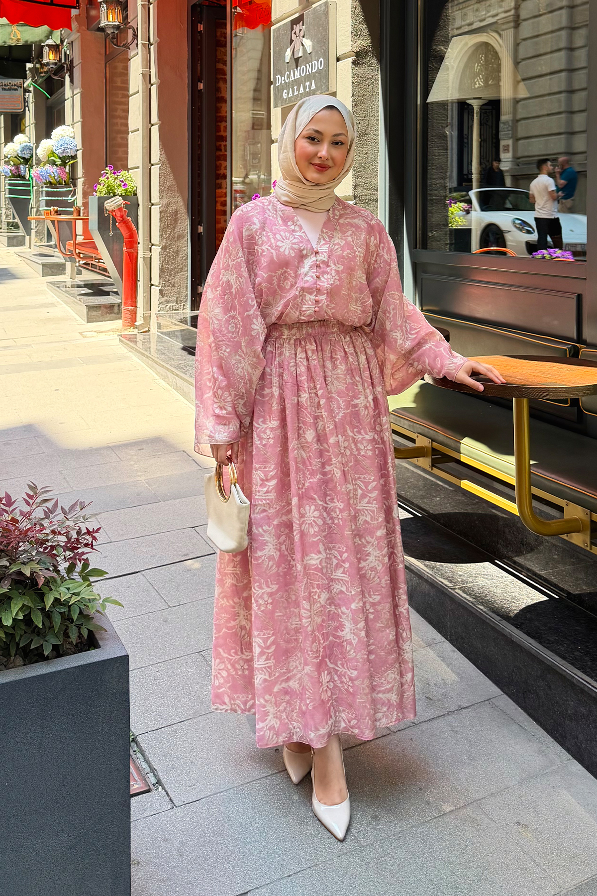 LOCCO Women's Three-Piece Shepherd's Button Detailed Patterned Skirt Suit Pink