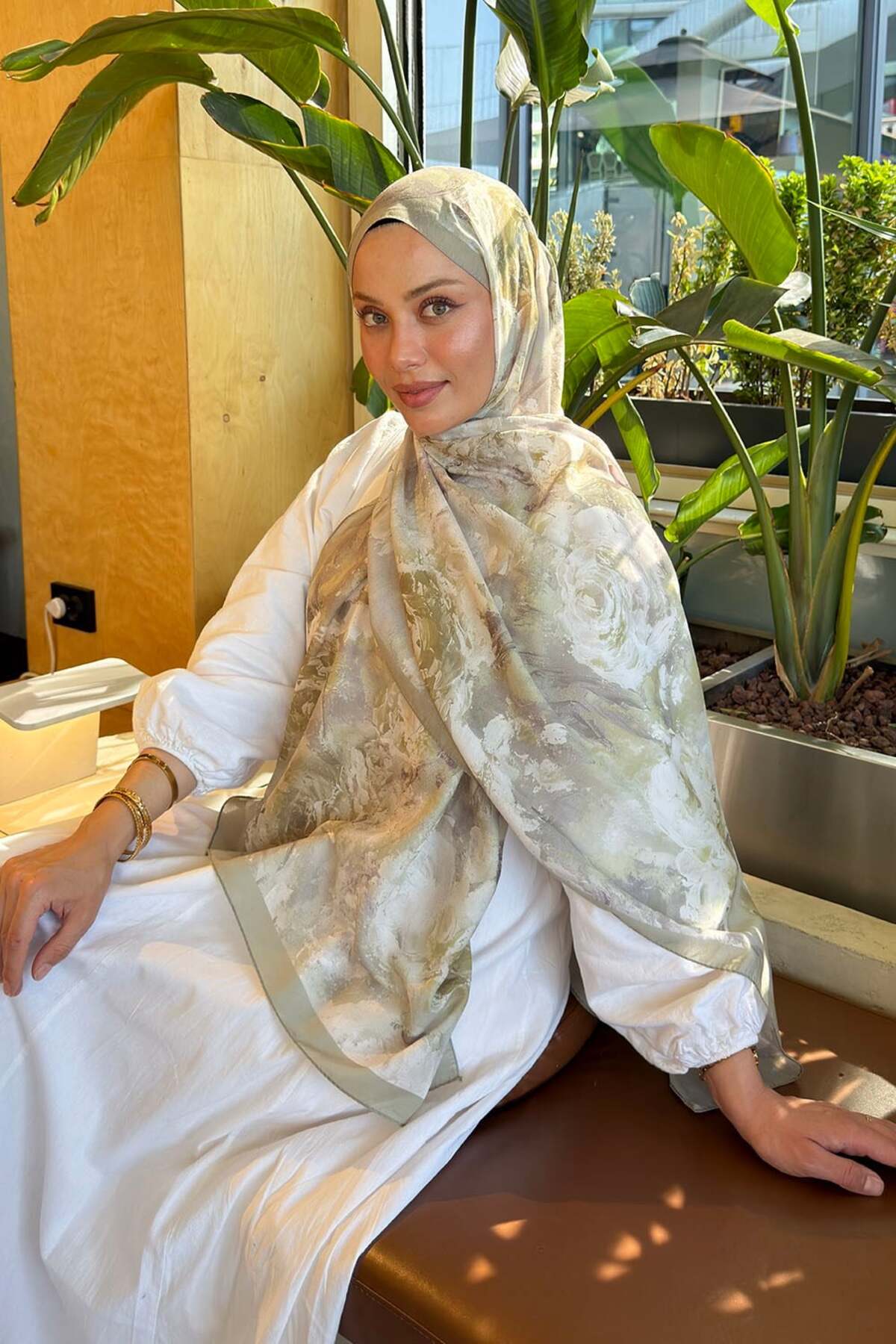 lamelif Gül Çiçek Desen Lara Soft Şal Mint Yeşili
