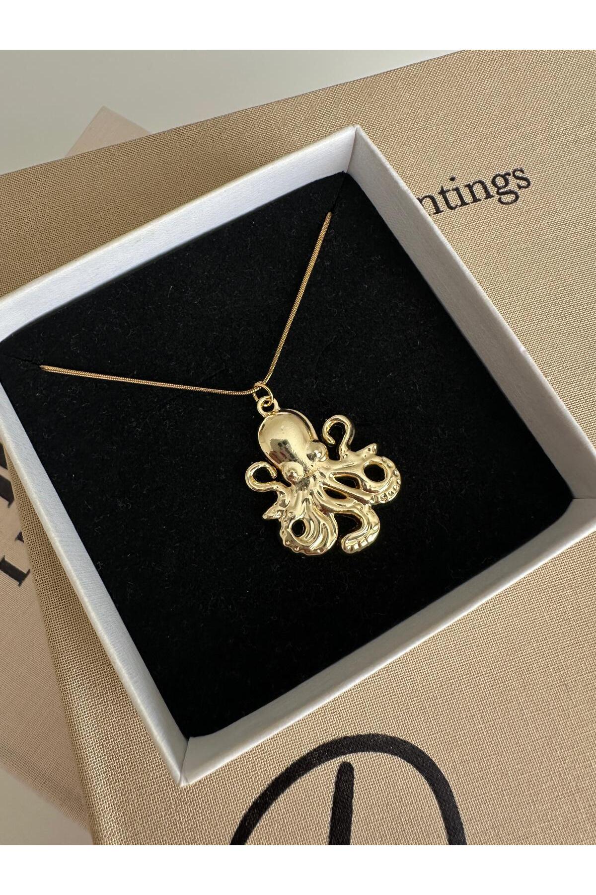 Ahtapot Charm Çelik Zincirli Gold Kadın Kolye (45 Cm) - Detay Görseli 2