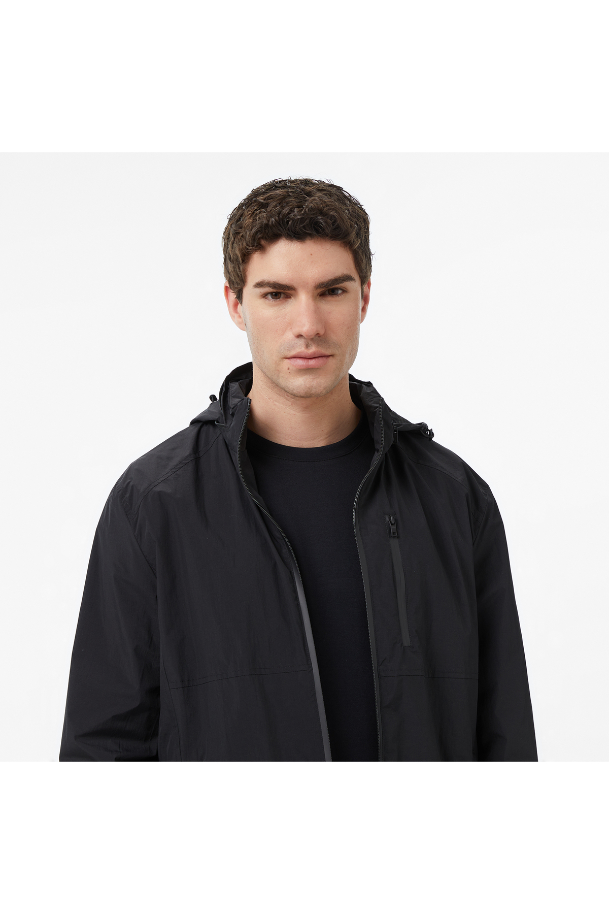 Nautica Erkek Siyah Regular Fit Dik Yaka Gizli Kapüşonlu Su İtici Yağmurluk görsel 4