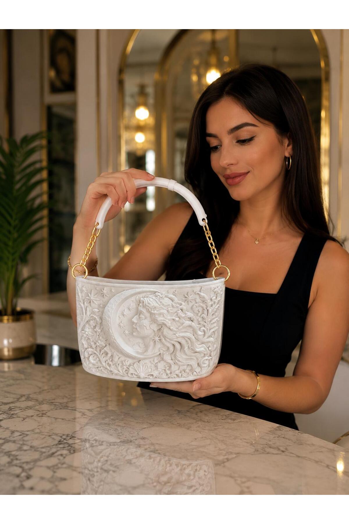 tigea accessories AY TANRIÇASI MİTOLOJİK 3D MİSTİK KADIN EL ÇANTASI