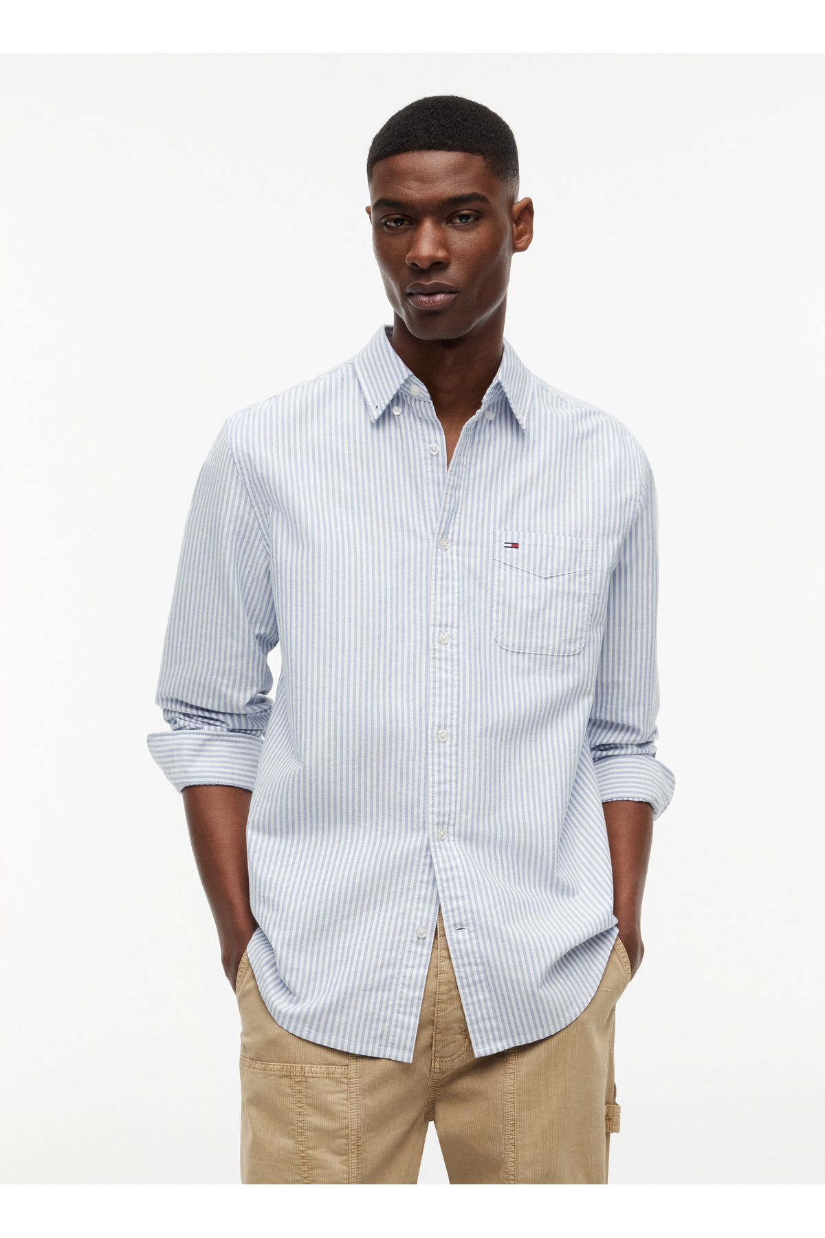پیراهن مردانه راه راه آبی معمولی DM0DM22790C63 TJM REG STRIPE OXFOR تامی جینز پیراهن Tommy Jeans
