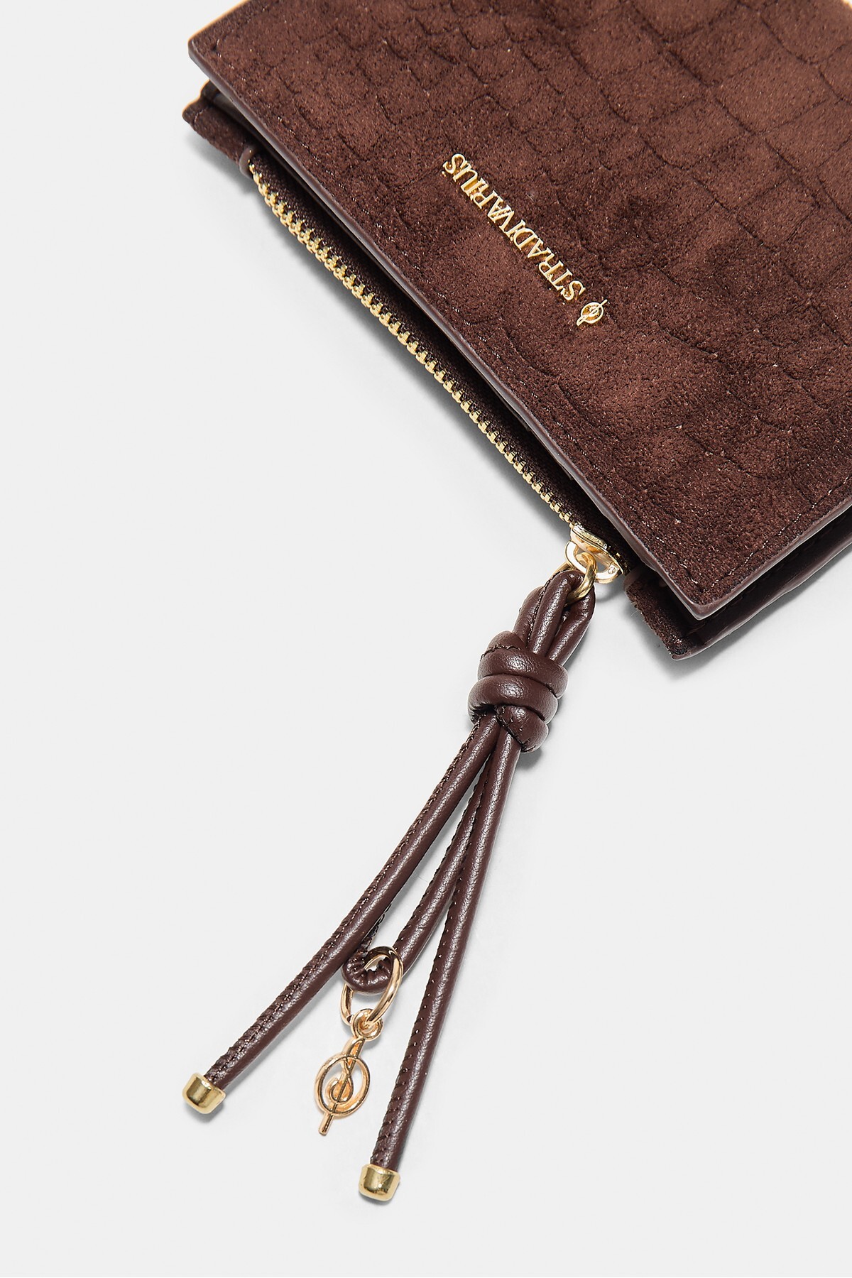 Stradivarius Kabartma çekçek detaylı cüzdan görsel 2