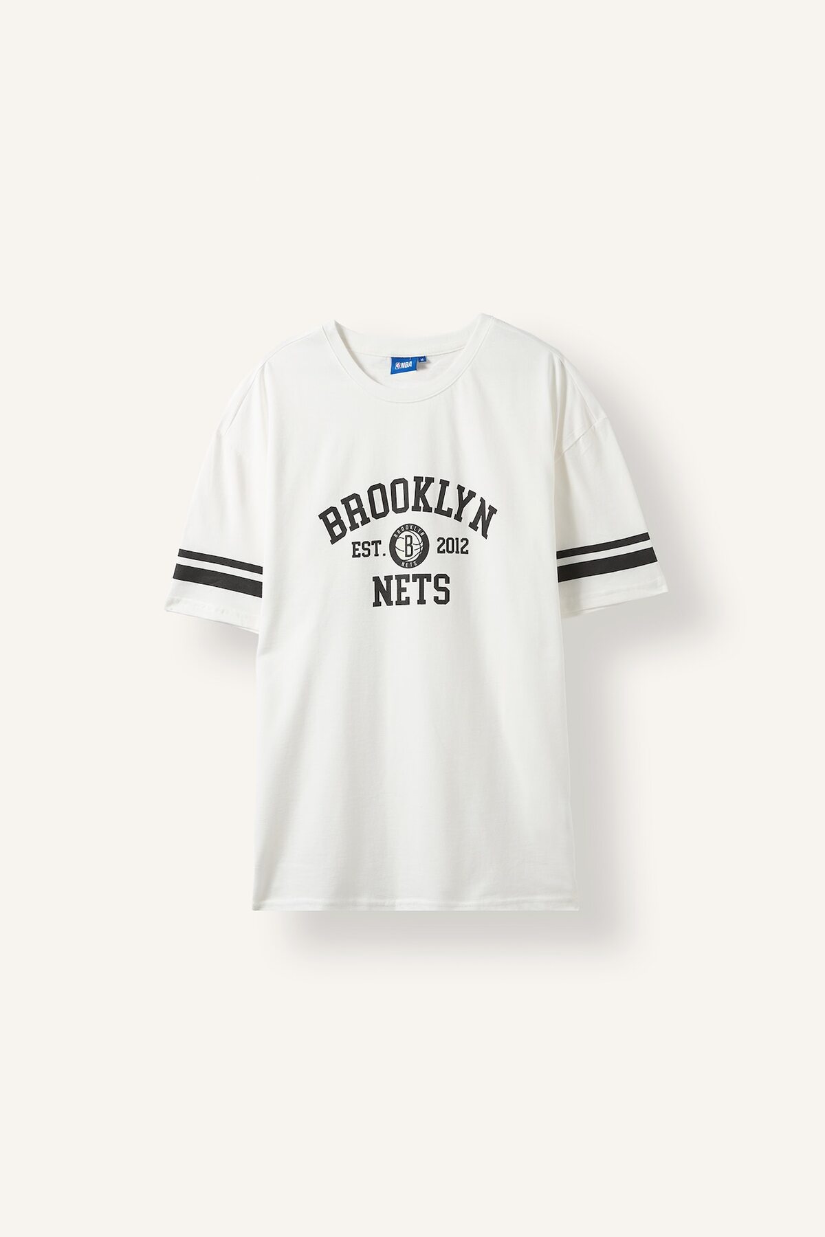 DeFacto %100 Pamuk NBA Brooklyn Nets Oversize Bisiklet Yaka Baskılı Kısa Kollu Şerit Detaylı Tişört H4491AX2
