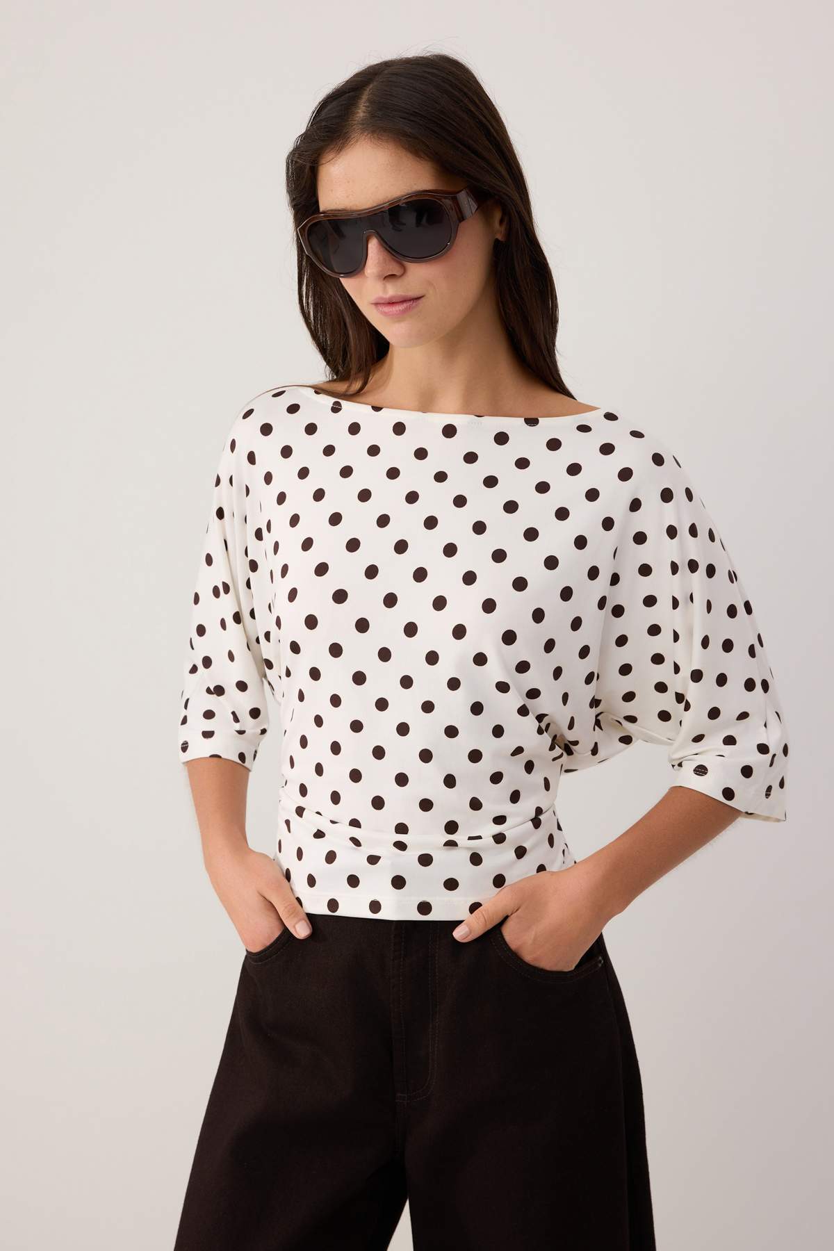 Trendyol Collection Ecru Polka Dot Regular Boat Neck Three Quarter Sleeve Soft Touch Knitted T-Shirt Twoss26Ts00300