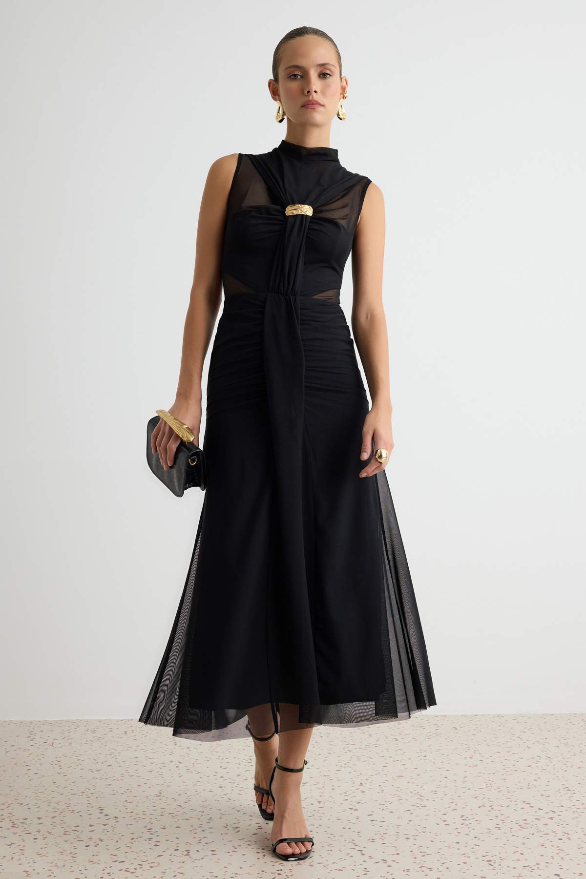 Trendyol Collection Black Accessory Detailed High Neck A-Line/A-Line Bell Form Maxi Knitted Dress Tpraw27El00010