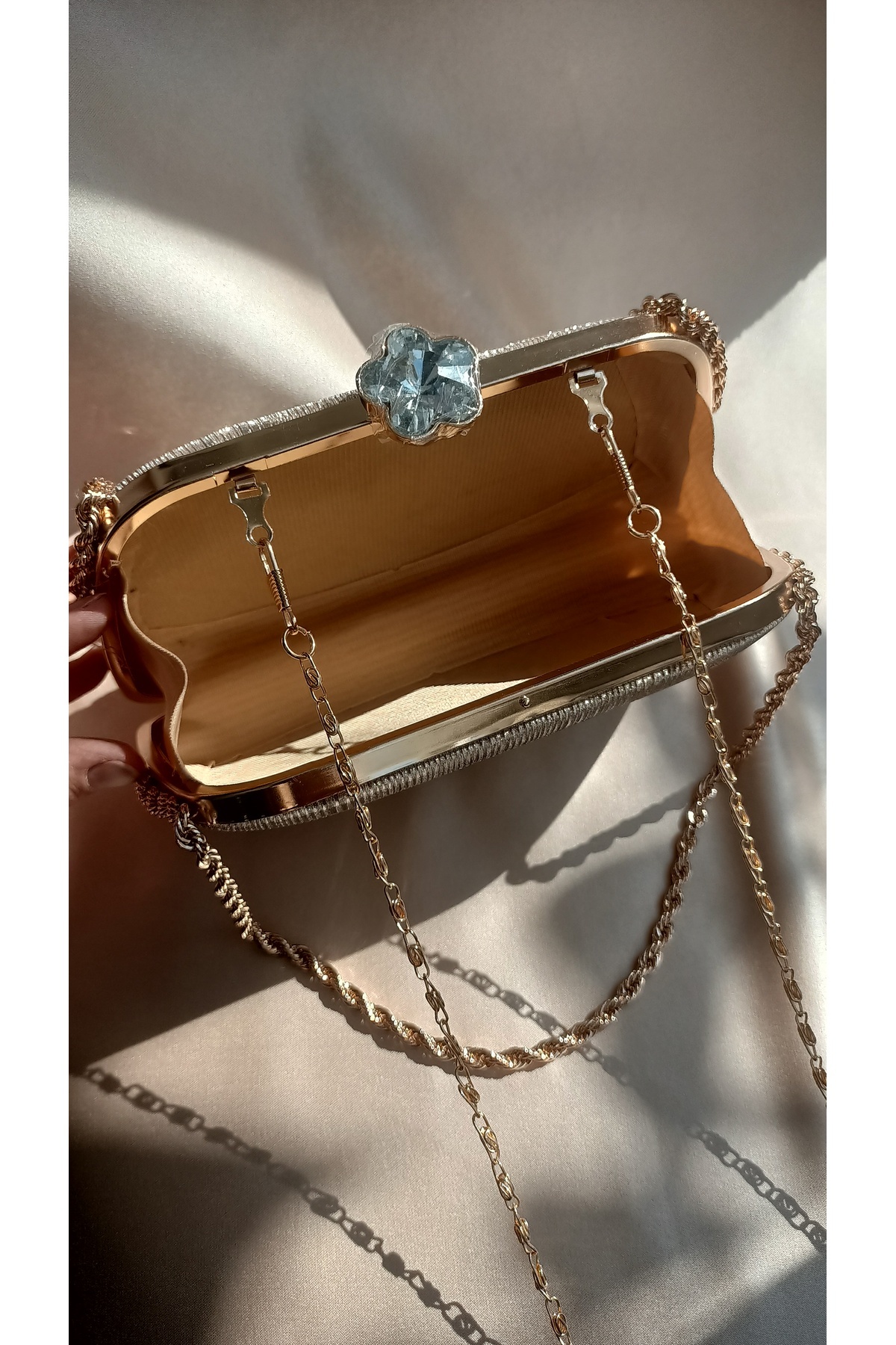 Gül Karatekin Kadın Gold Simli Burgu Zincirli Portföy Özel Gün Düğün Nişan Clutch Abiye Çanta görsel 4