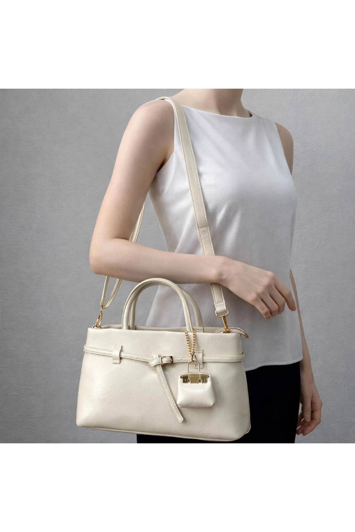 Hand Shoulder Diagonal 3 Eyes Special Series Women's Bag