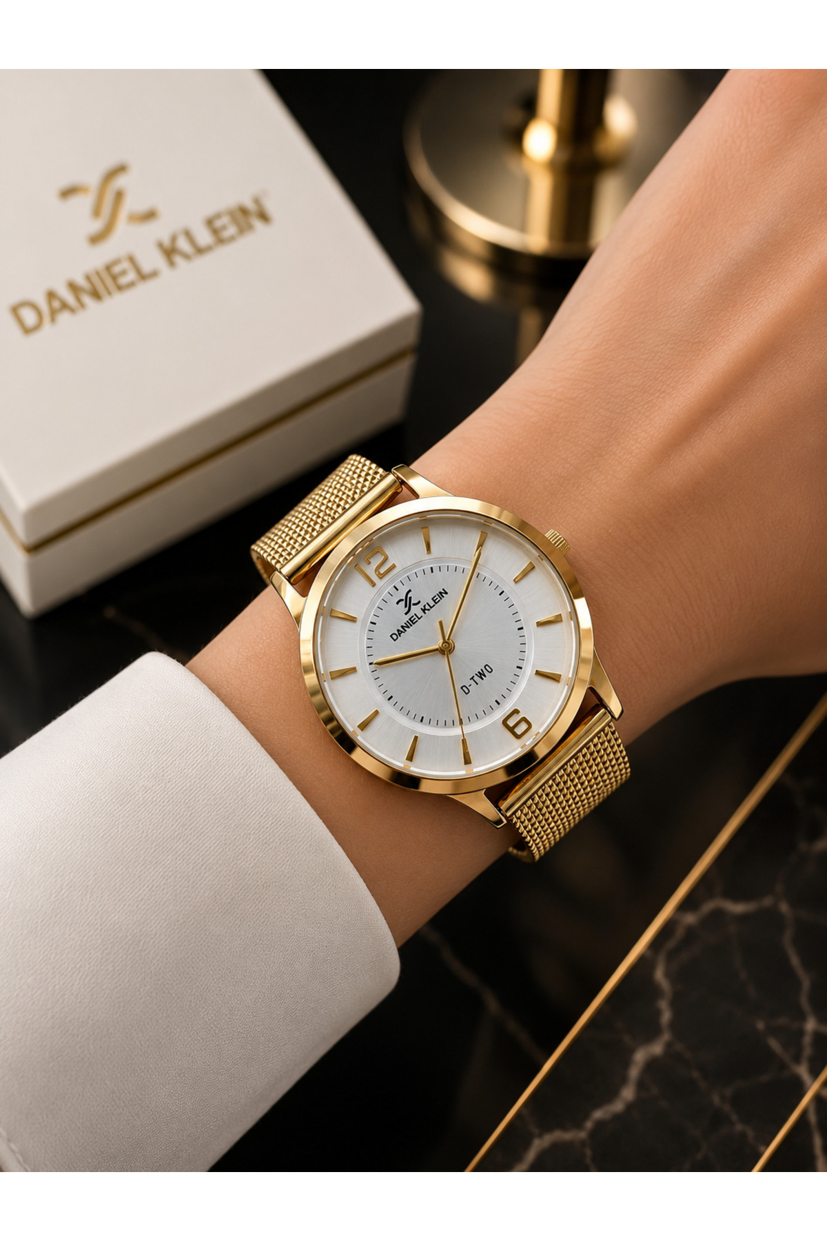 Daniel Klein Gold Hasır Çelik Kordon 30 Mt Suya Dayanıklı Kadın Kol Saati görsel 3