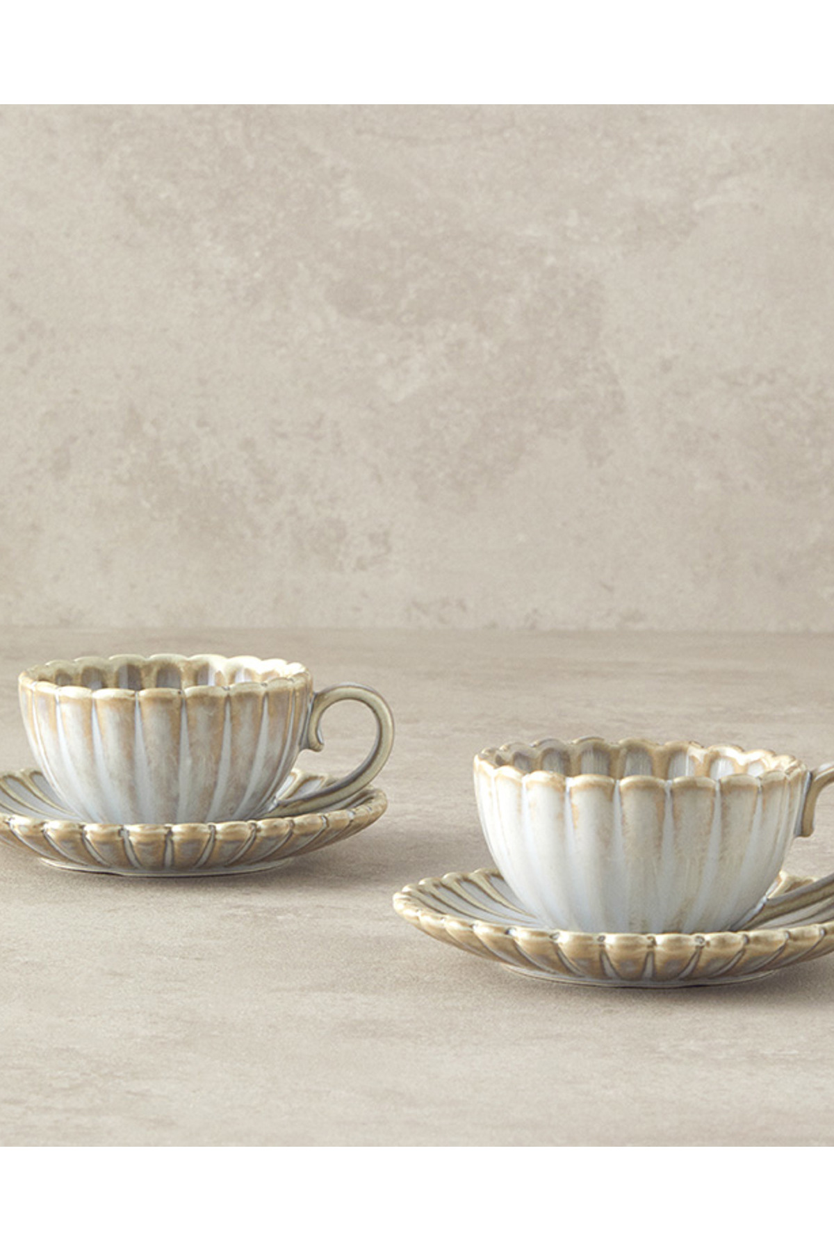 Fiore New Bone China 4 Parça 2 Kişilik Kahve Fincan Takımı Gri