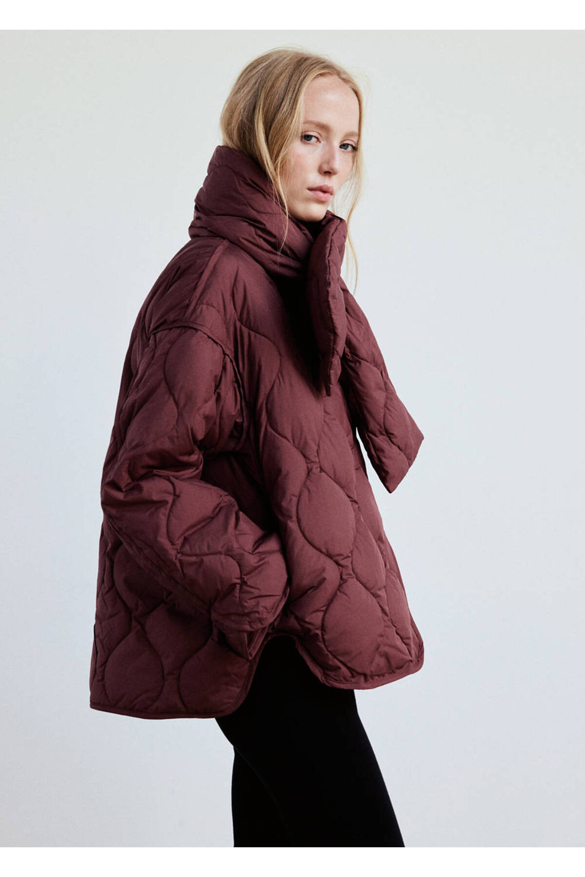 Quilted anorak with detachable scarf