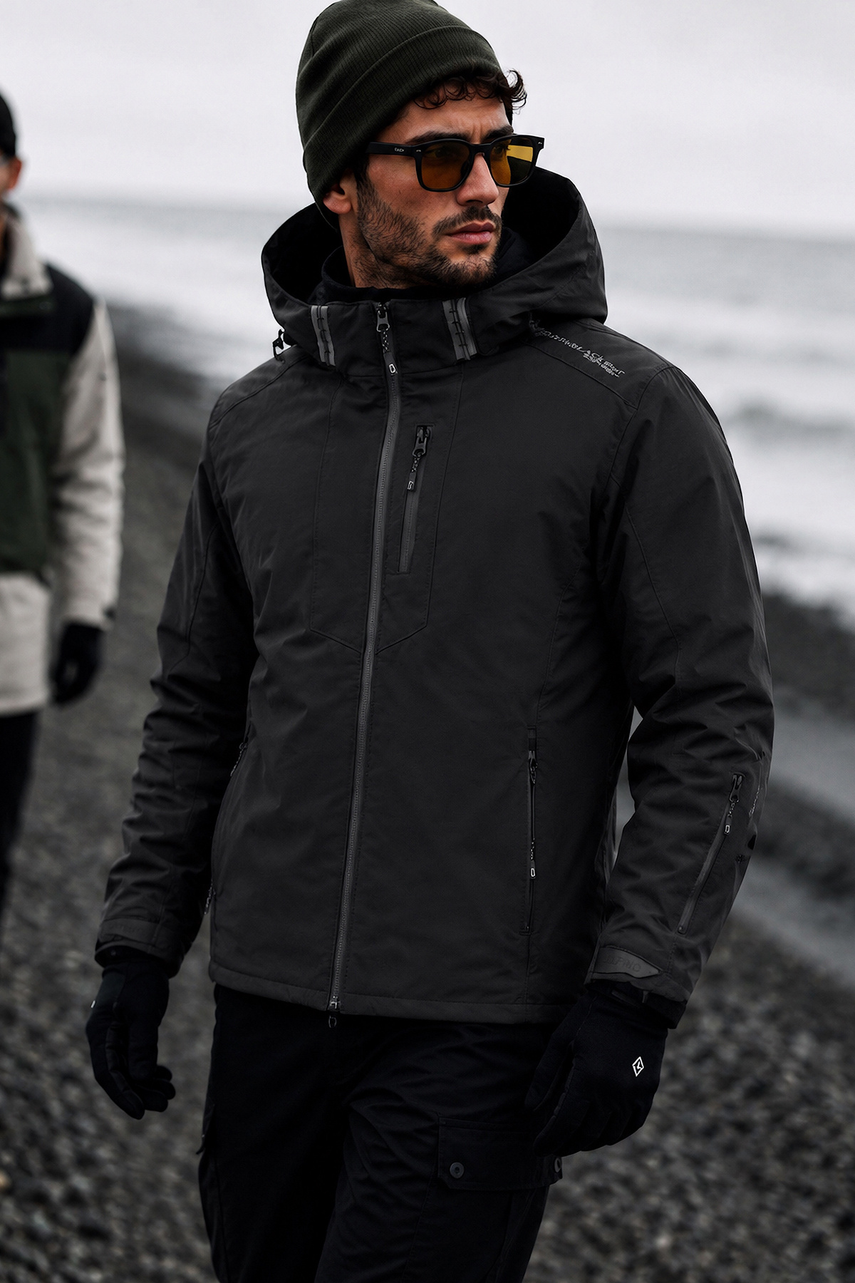 Delpino Su ve Rüzgar Geçirmez Termal Softshell Erkek Mont
