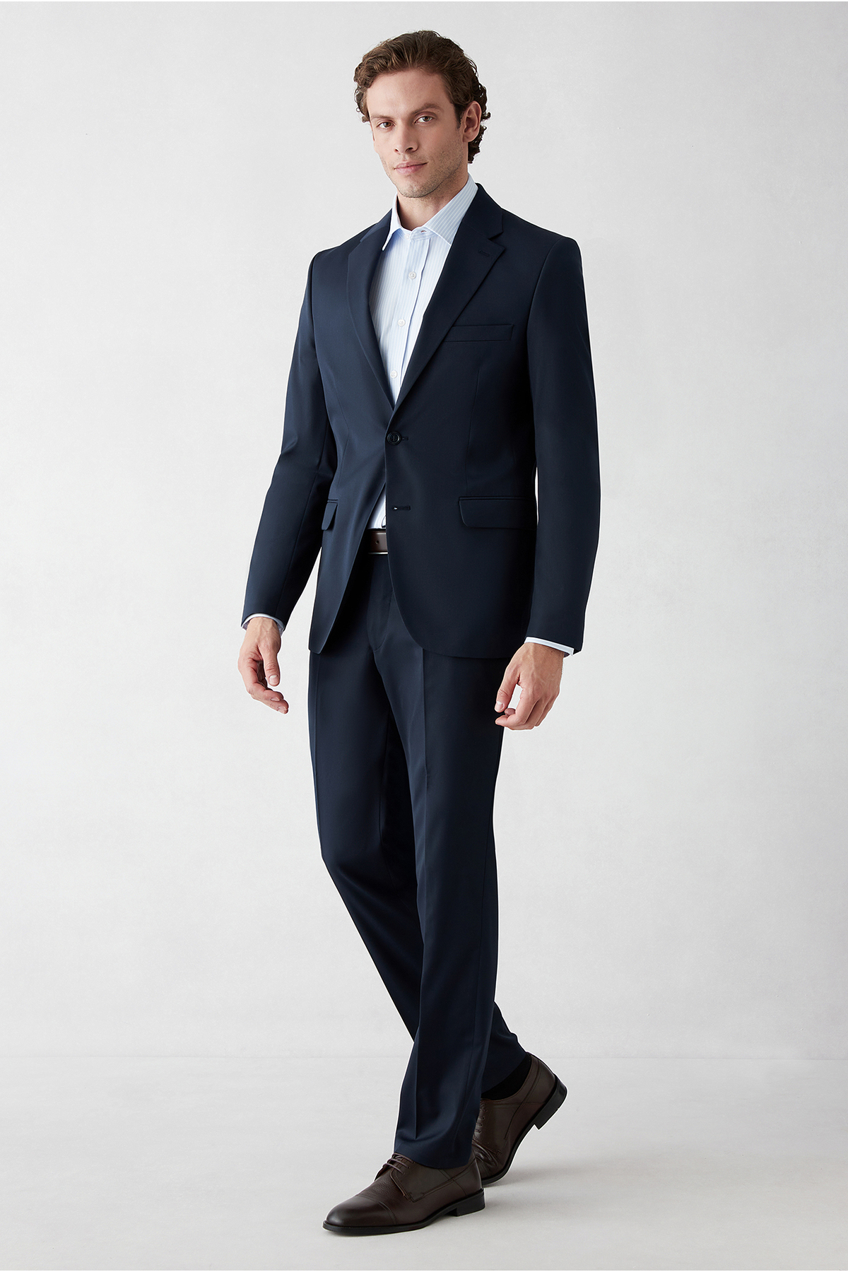 Kiğılı 7 Drop Slim Fit Dar Kesim Mono Yaka Likralı Düz Takım Elbise görsel 7
