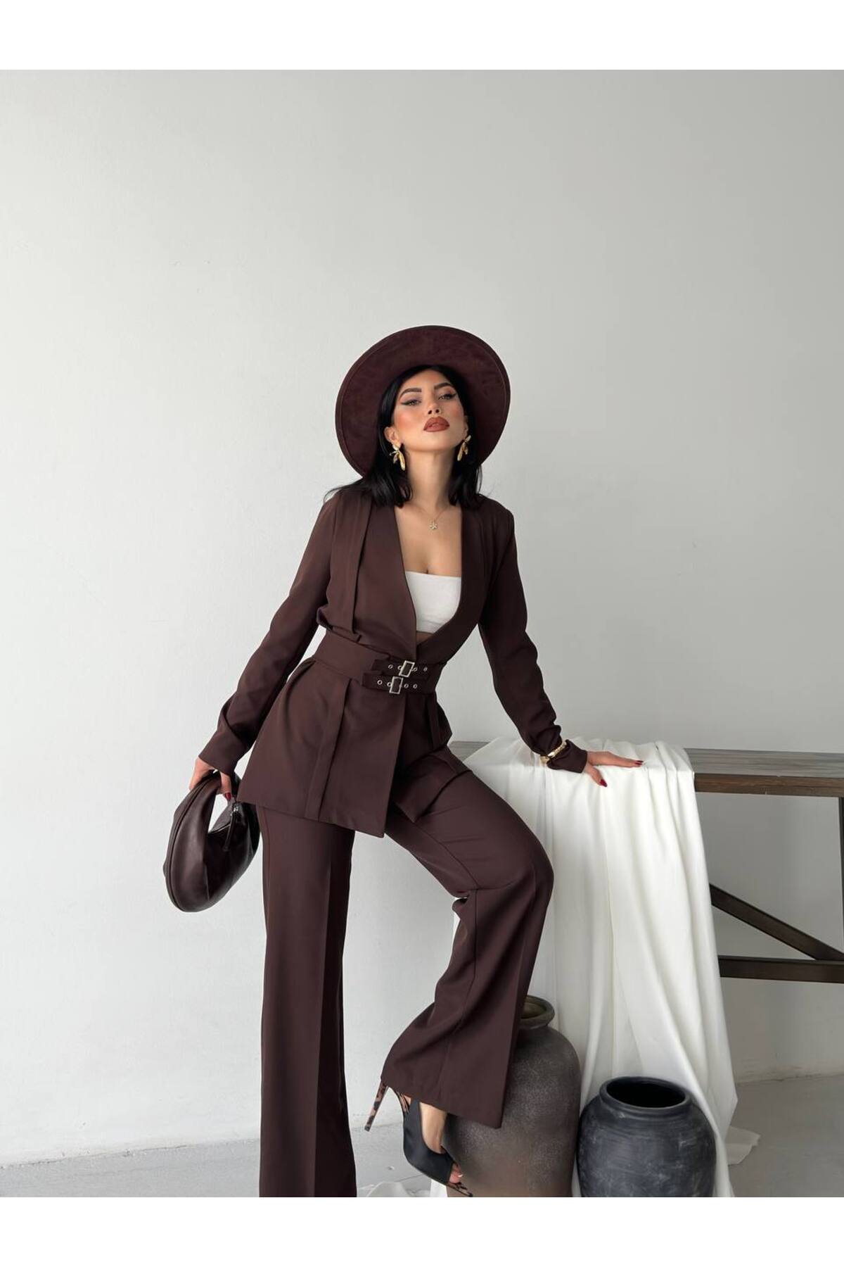 Premium Fit Belted Blazer and Trousers Two-Piece Set - Görsel 4