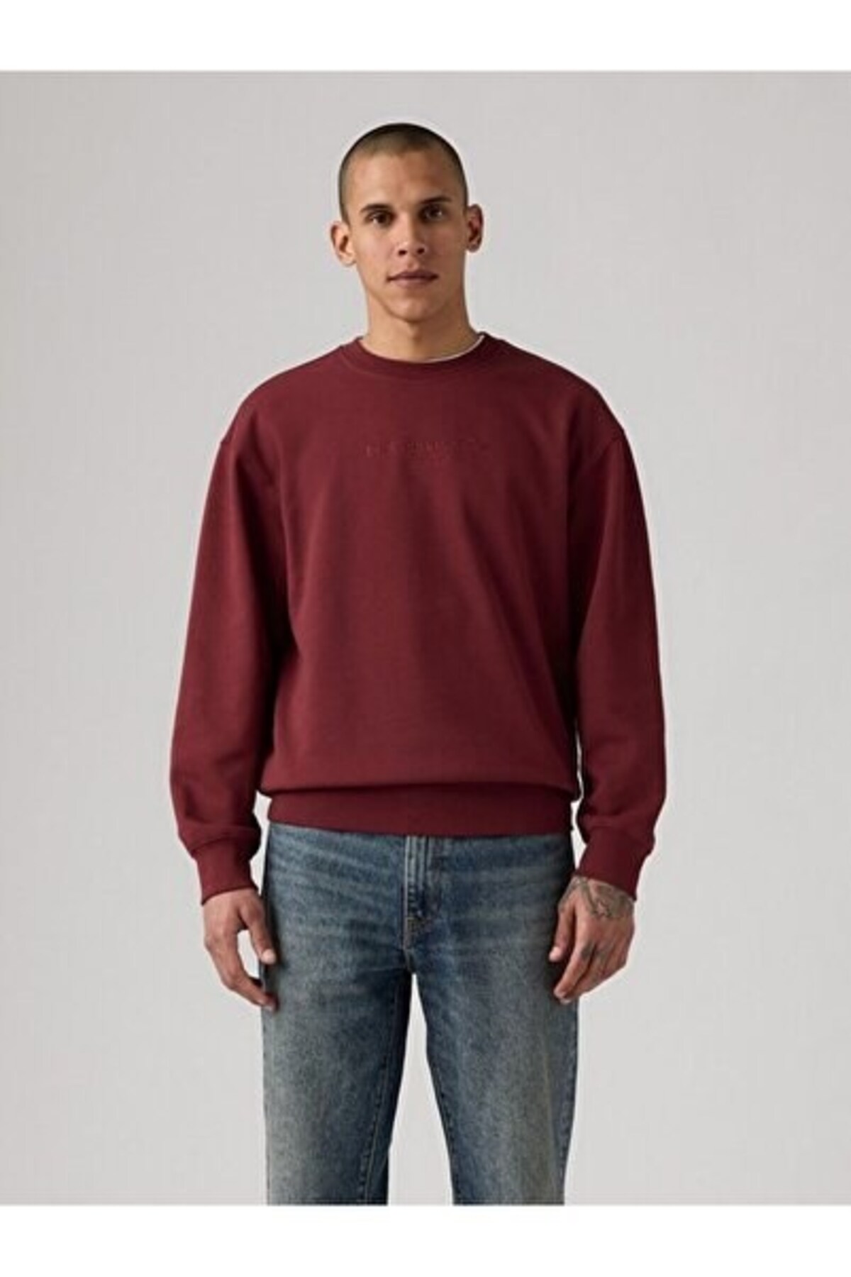 سویشرت یقه گرد گرافیکی و راحت لیوایز سویشرت Levi's