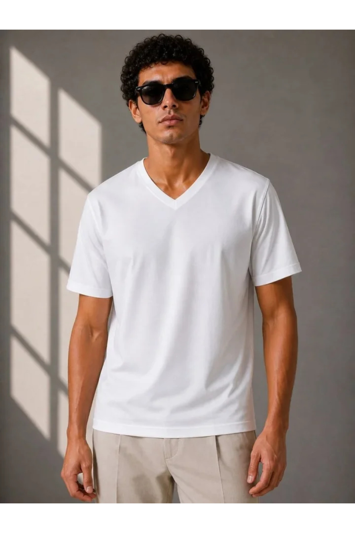 Erkek V Yaka Basic Tişört Kısa Kol Yazlık Regular Fit T-Shirt - Beyaz alternatif görünüm