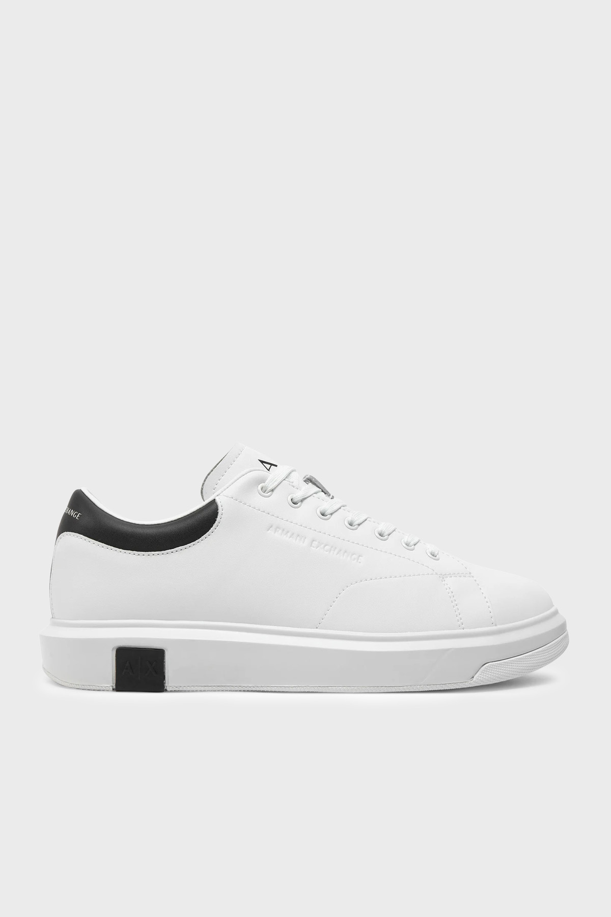 کفش کتانی چرم اصل مردانه لوگودار XUX123 XV534 ECRU آرمانی اکسچنج کفش اسنیکر Armani Exchange