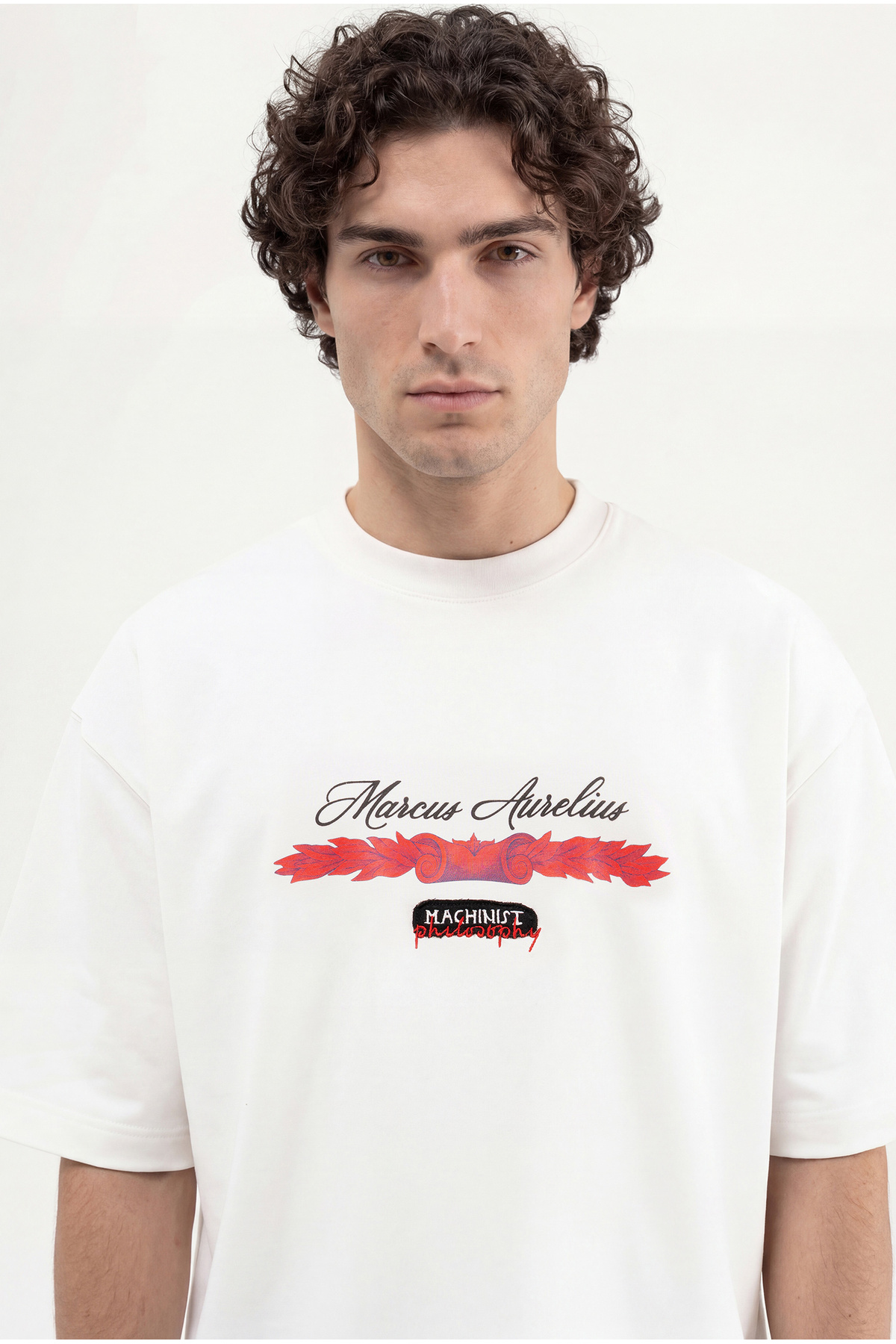Aureliusページ Machinist Erkek Marcus Aurelius Oversize Tişört Ekru - Fiyatı