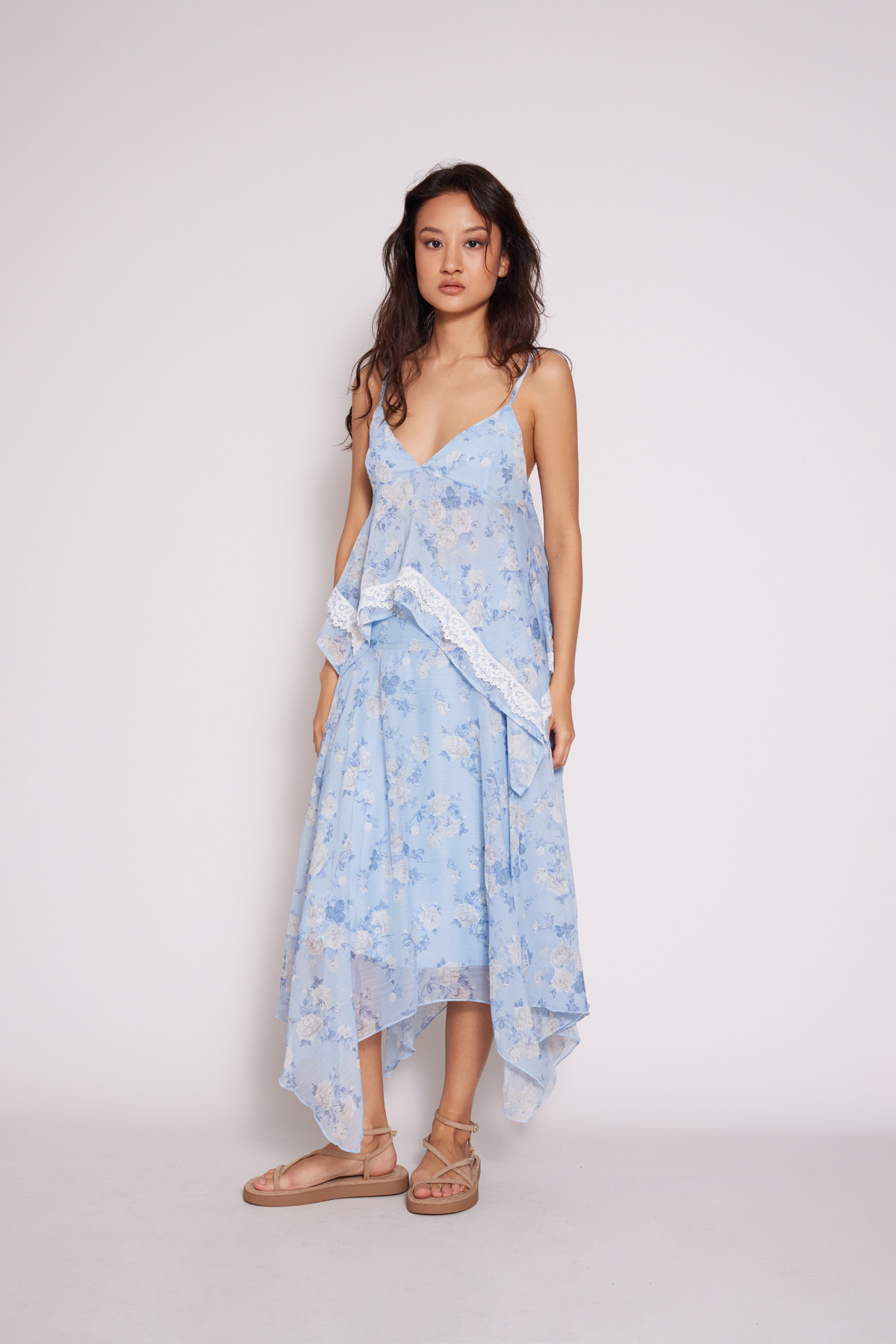 Nisan Lace Flower Patterned Asymmetric Ball Blue