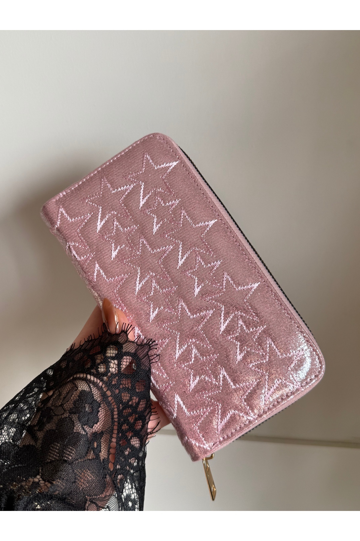 Women's Star Sewn Oversized Shiny Wallet