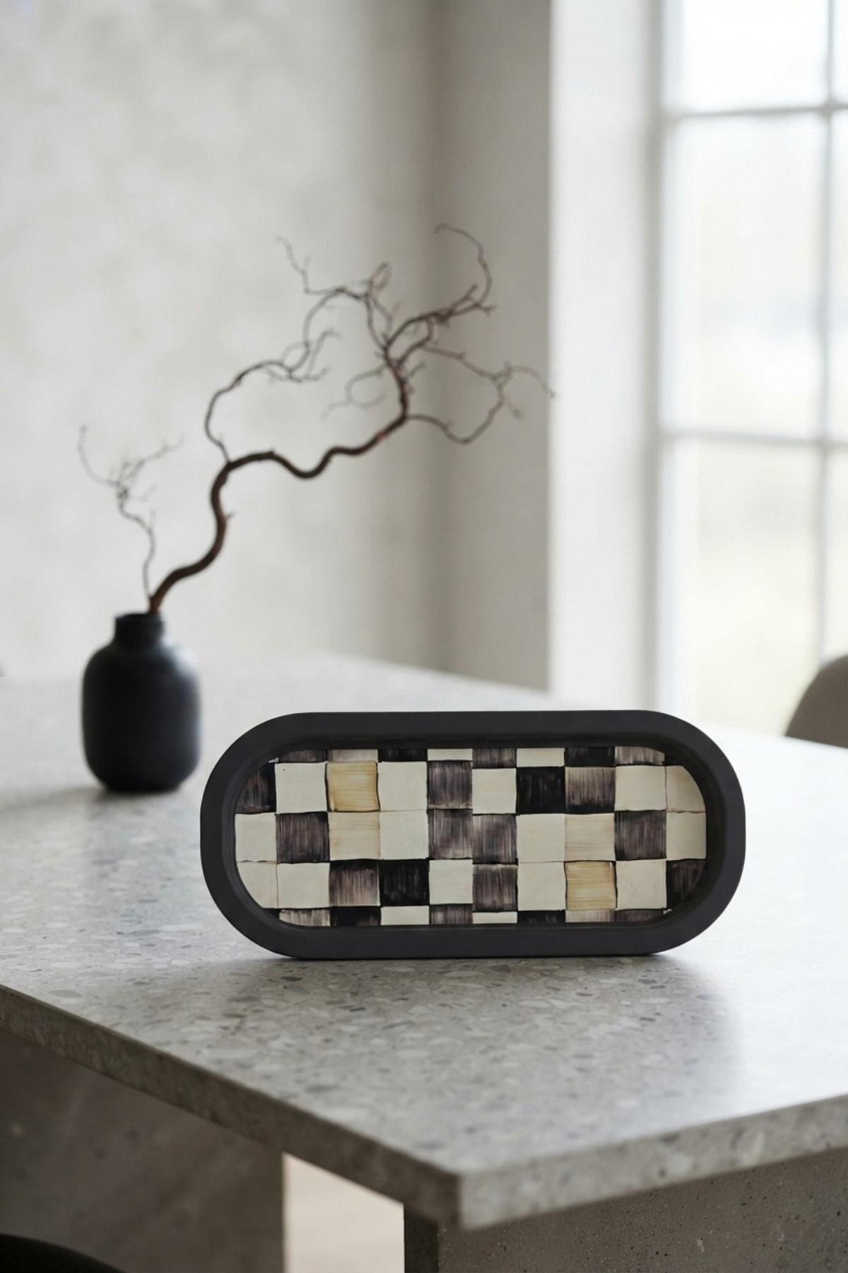 Siyah Dama Desenli Oval Metal Servis Tepsisi - 160x350 mm — Tepsiler — görsel 1 / 5 — Tinbox