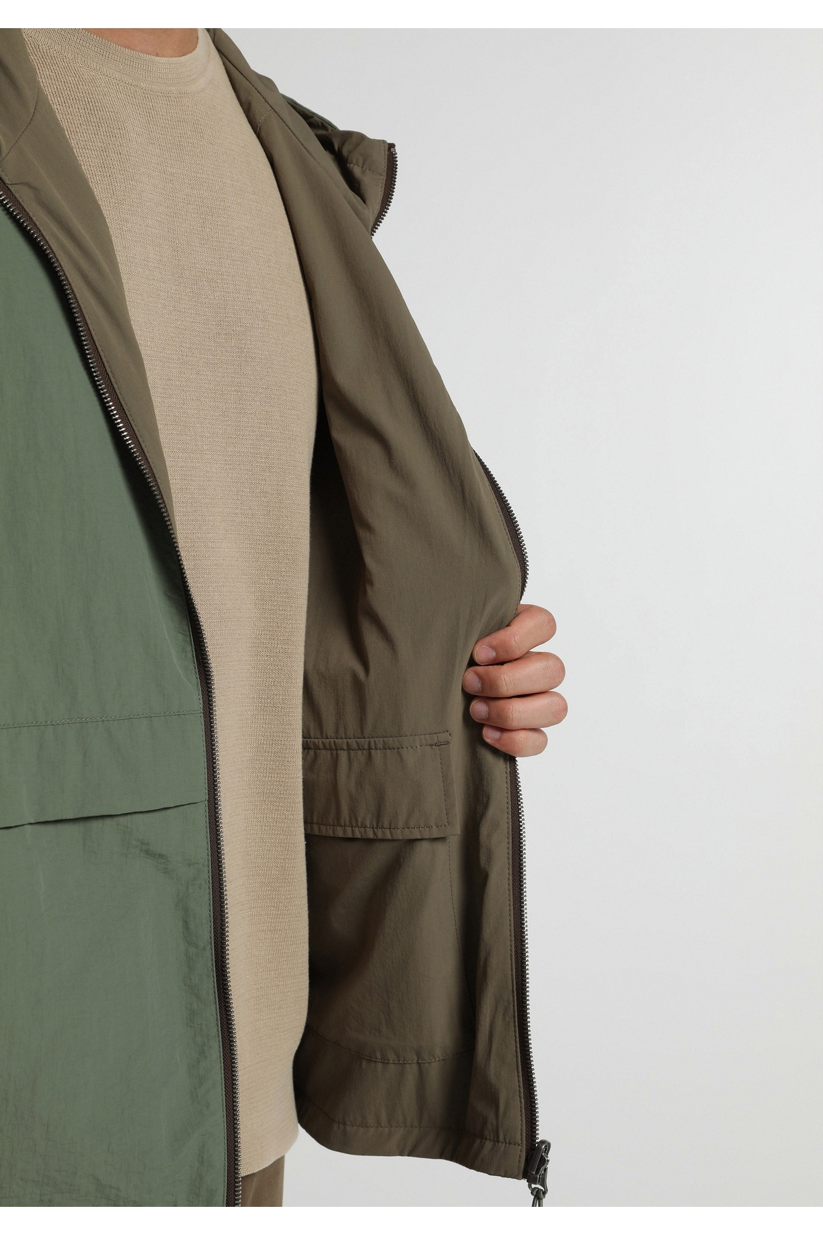 Colin's Loose Fit Düz Astarlı Fermuarlı Erkek Yeşil Yağmurluk görsel 5