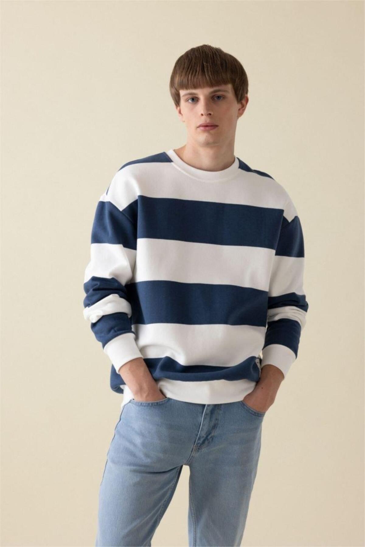 DeFacto Boxy Fit Bisiklet Yaka Çizgili Sweatshirt A9066AX24AU görsel 3