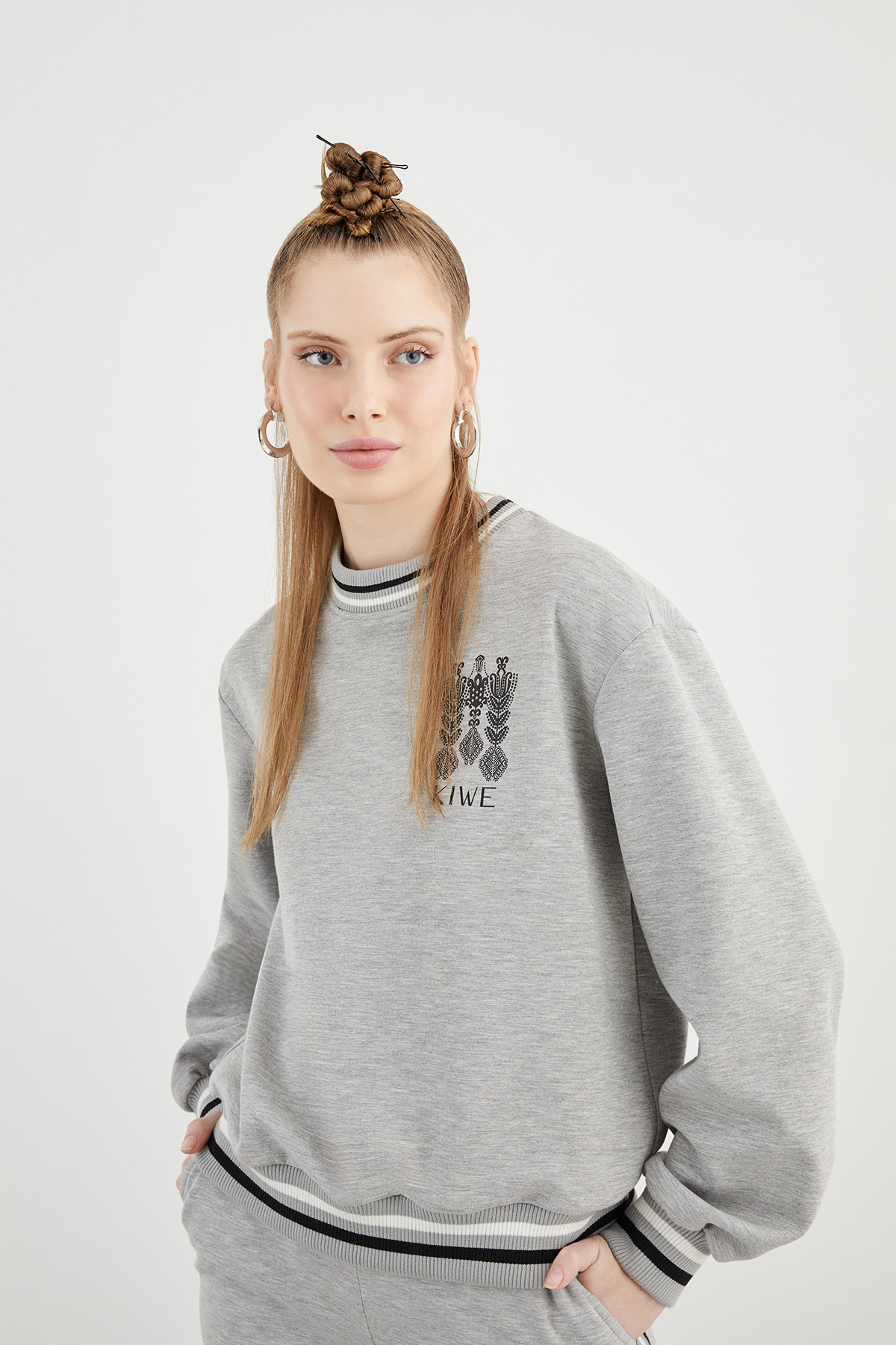 Trouser Slit Casual Fit Tracksuit