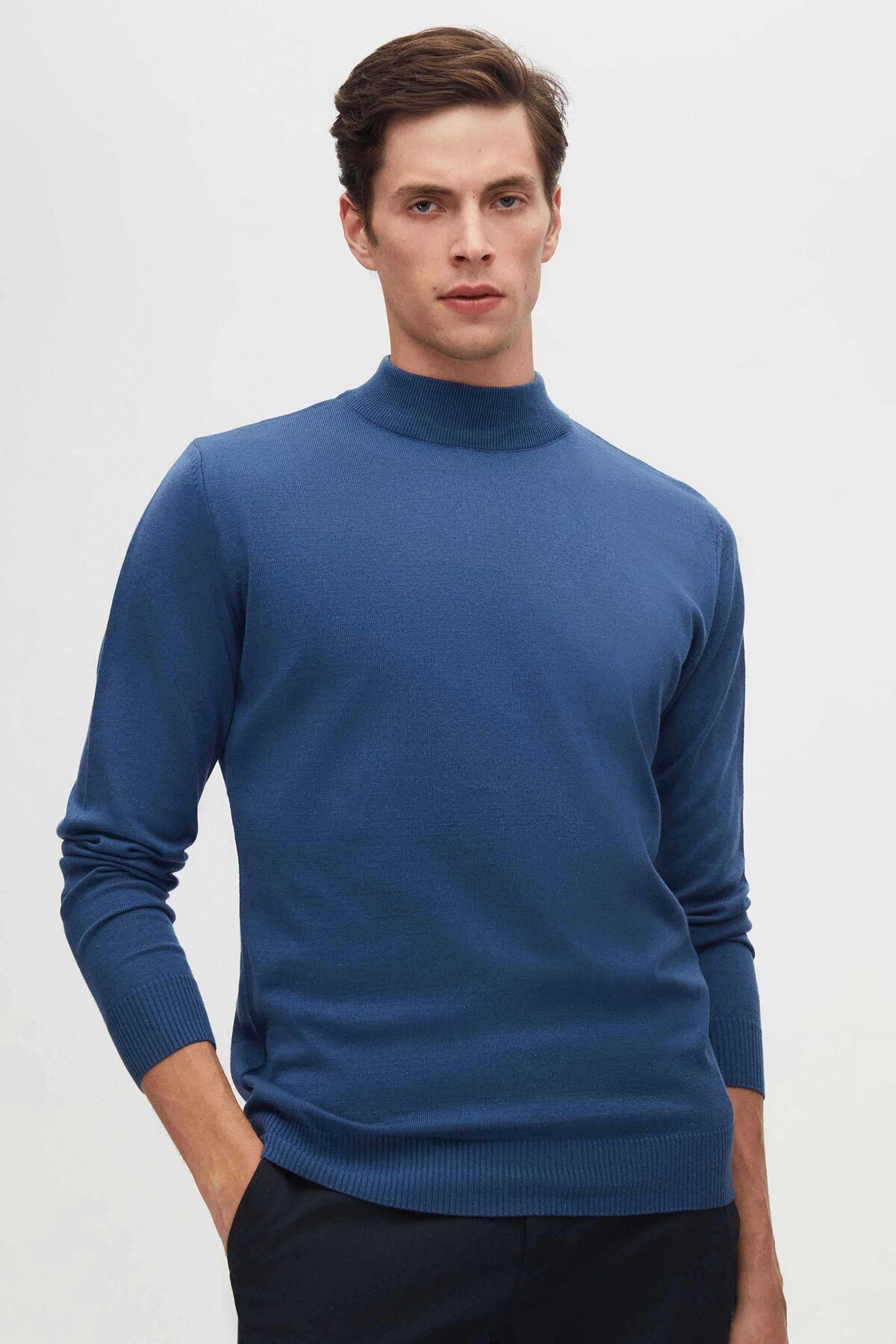 Ds Groom Regular Fit Blue Cotton Blend Half Fisherman Knitwear Sweater