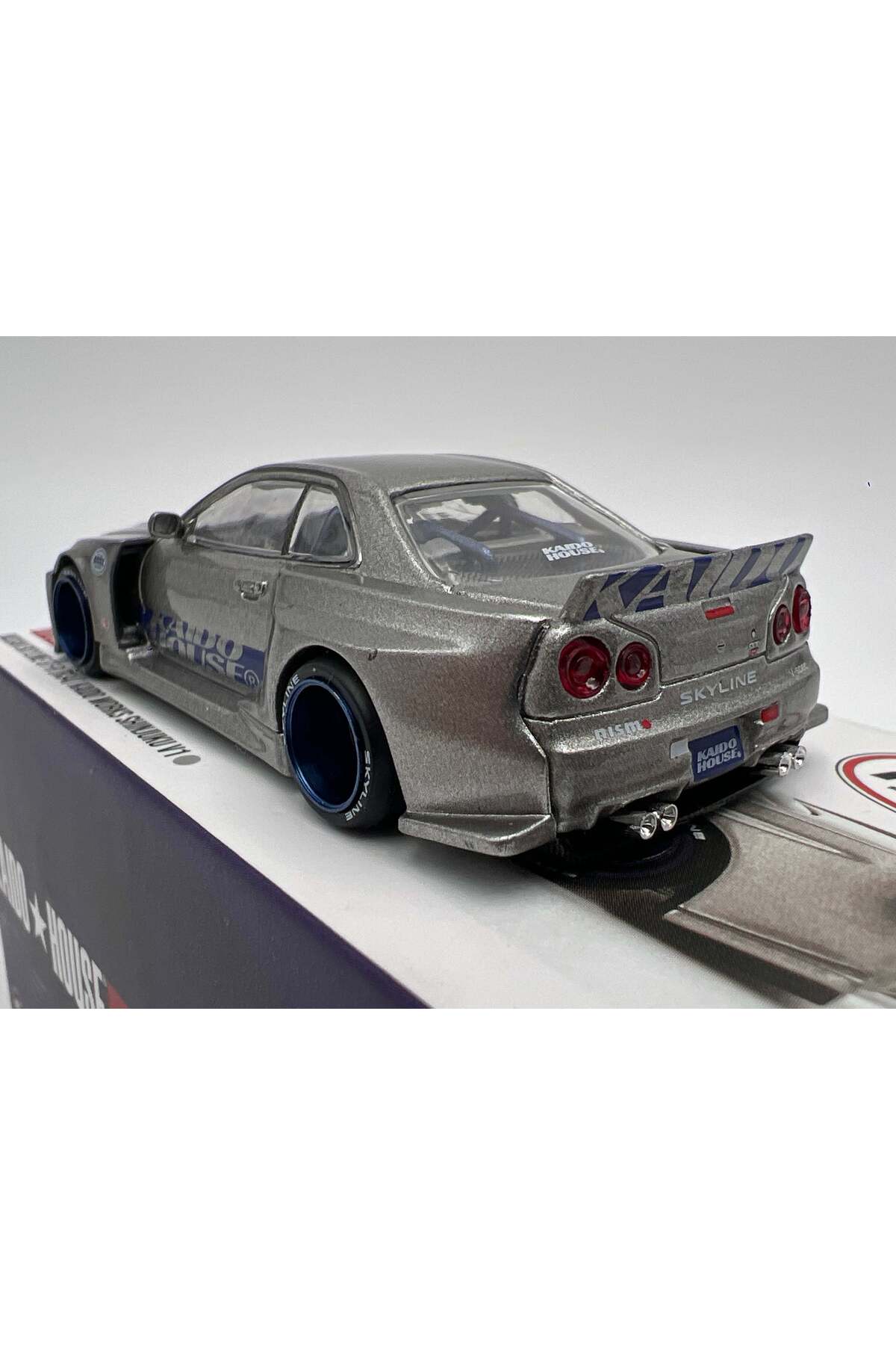 Kaido House Nissan Skyline GTR R34 Kaido Works SHINJUKU V1 //143