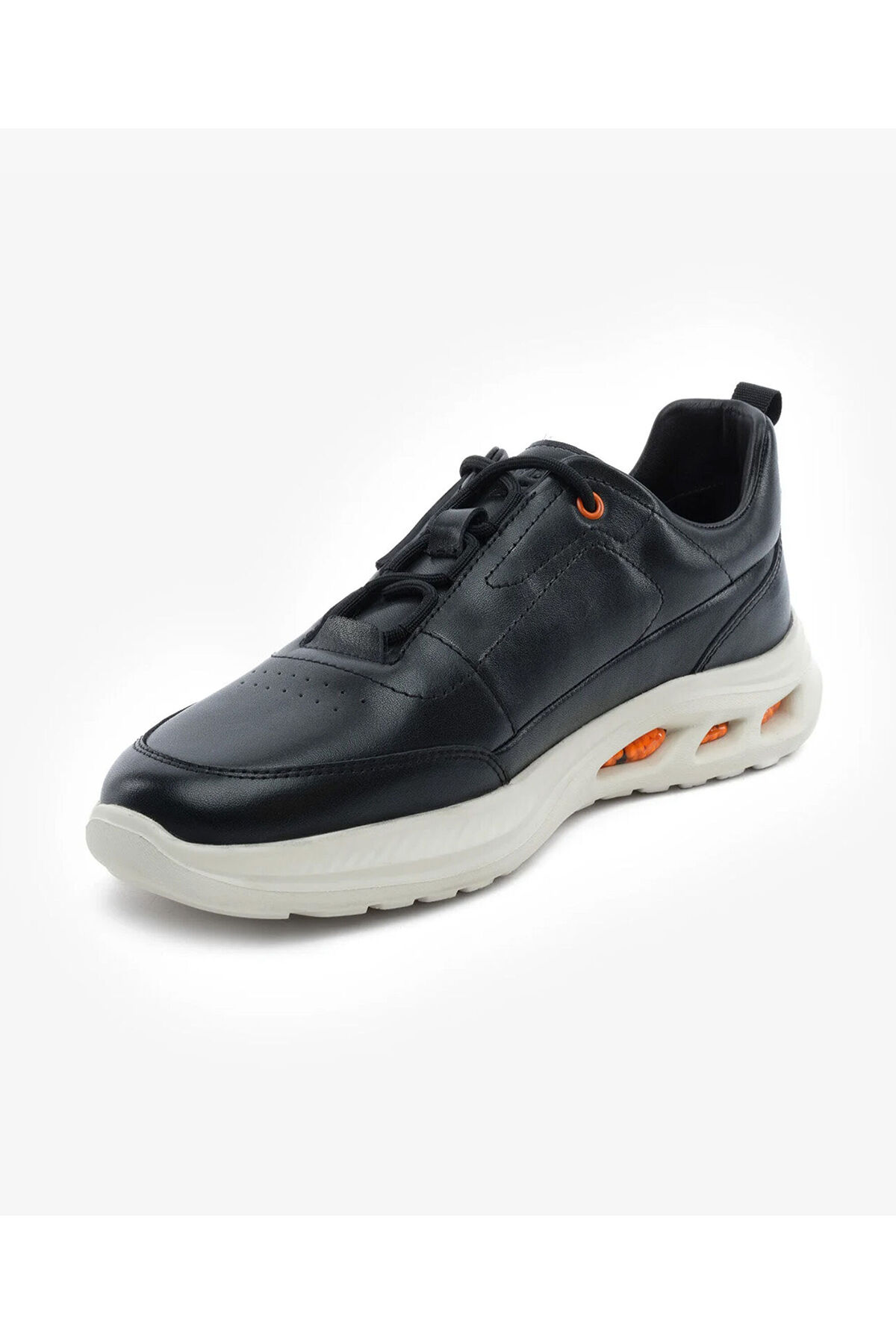 کفش ورزشی مردانه مشکی از چرم طبیعی